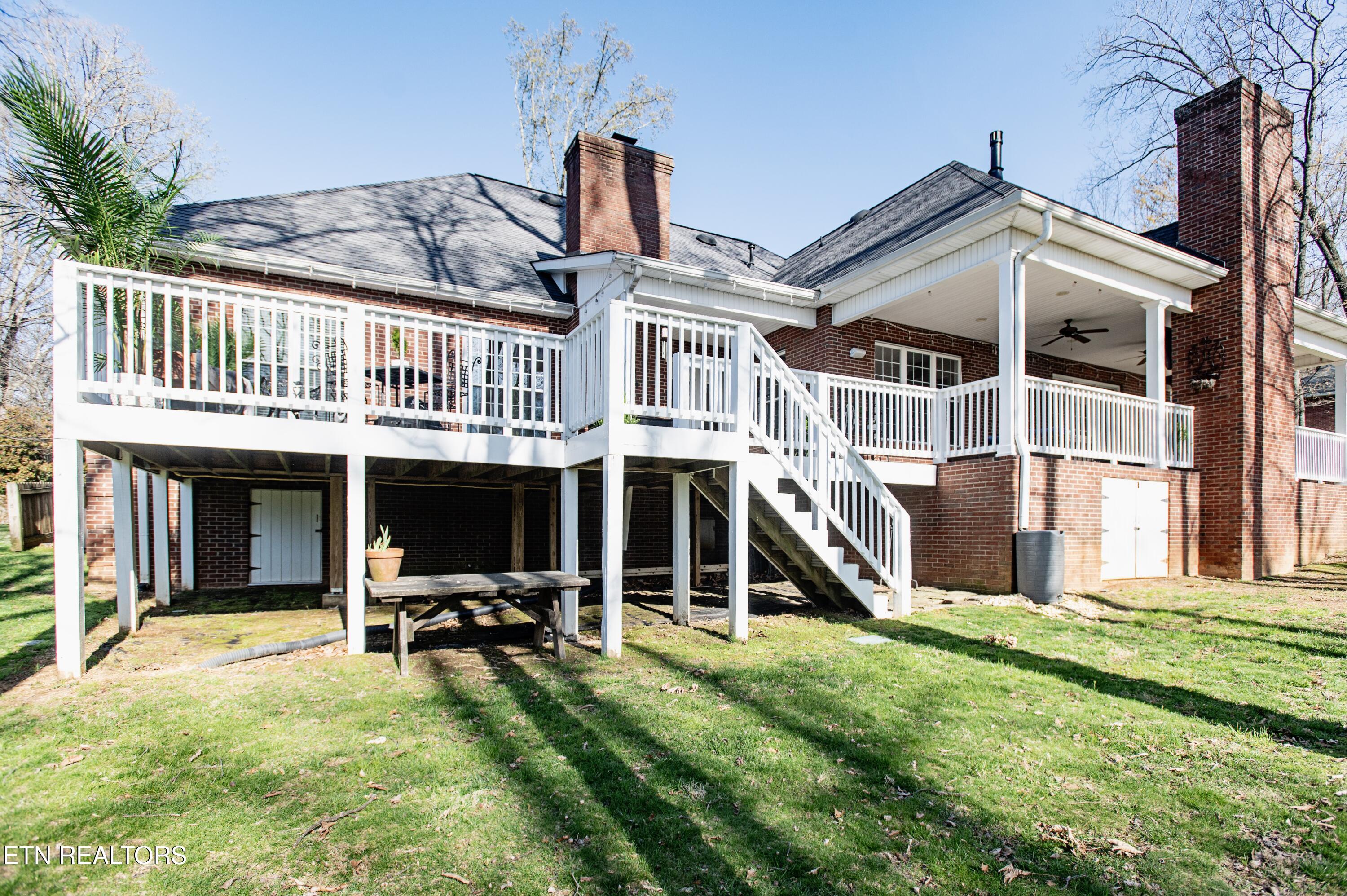 313 Wooded Lane Knoxville TN 37922