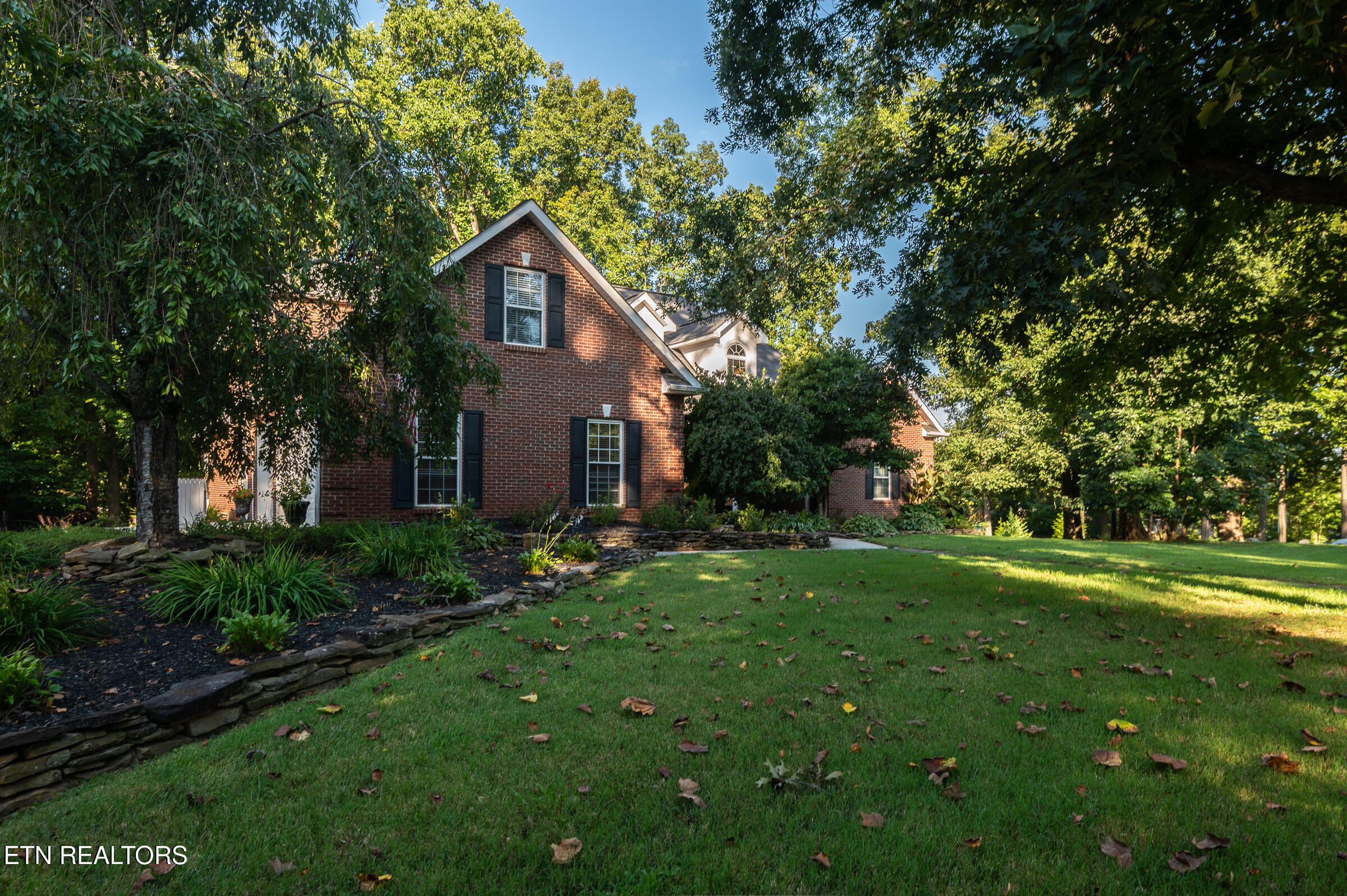 313 Wooded Lane Knoxville TN 37922