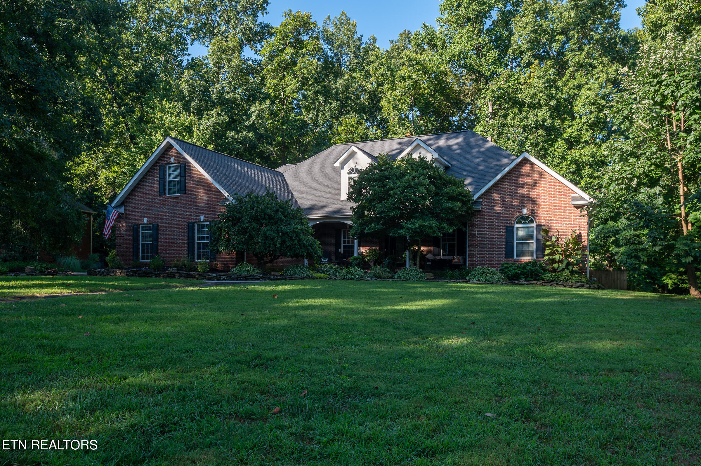 313 Wooded Lane Knoxville TN 37922