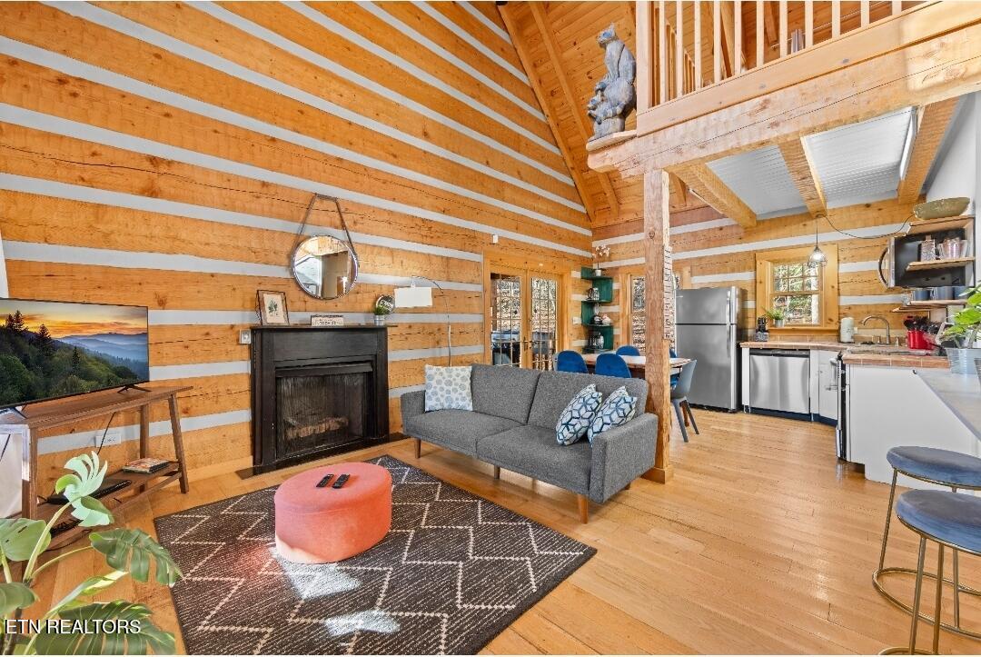 2845 Grassy Branch Road Sevierville TN 37876