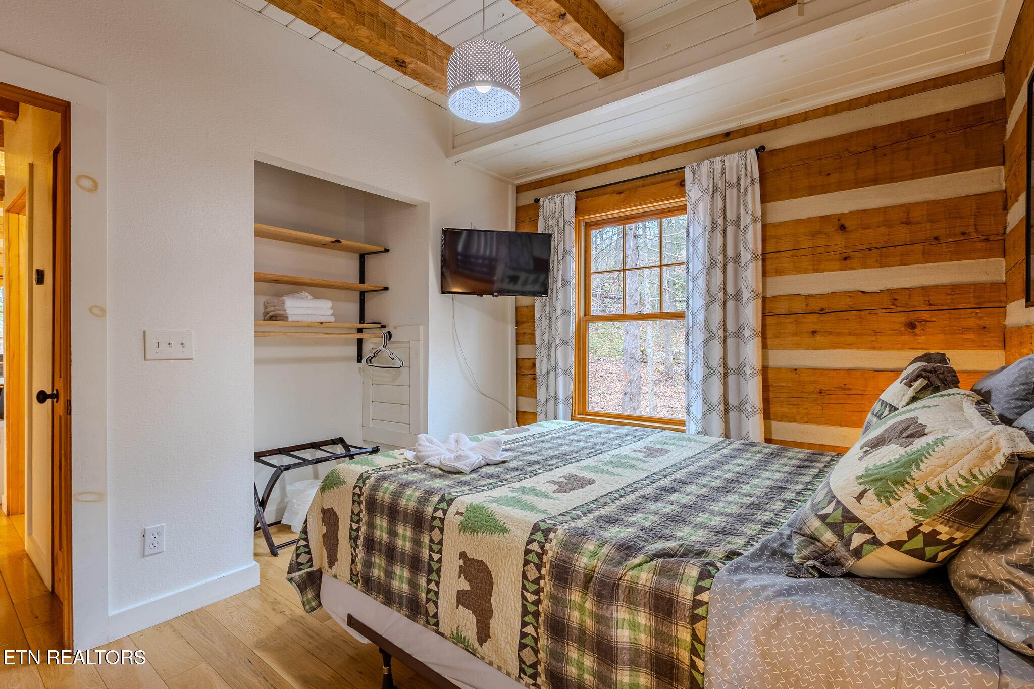 2845 Grassy Branch Road Sevierville TN 37876