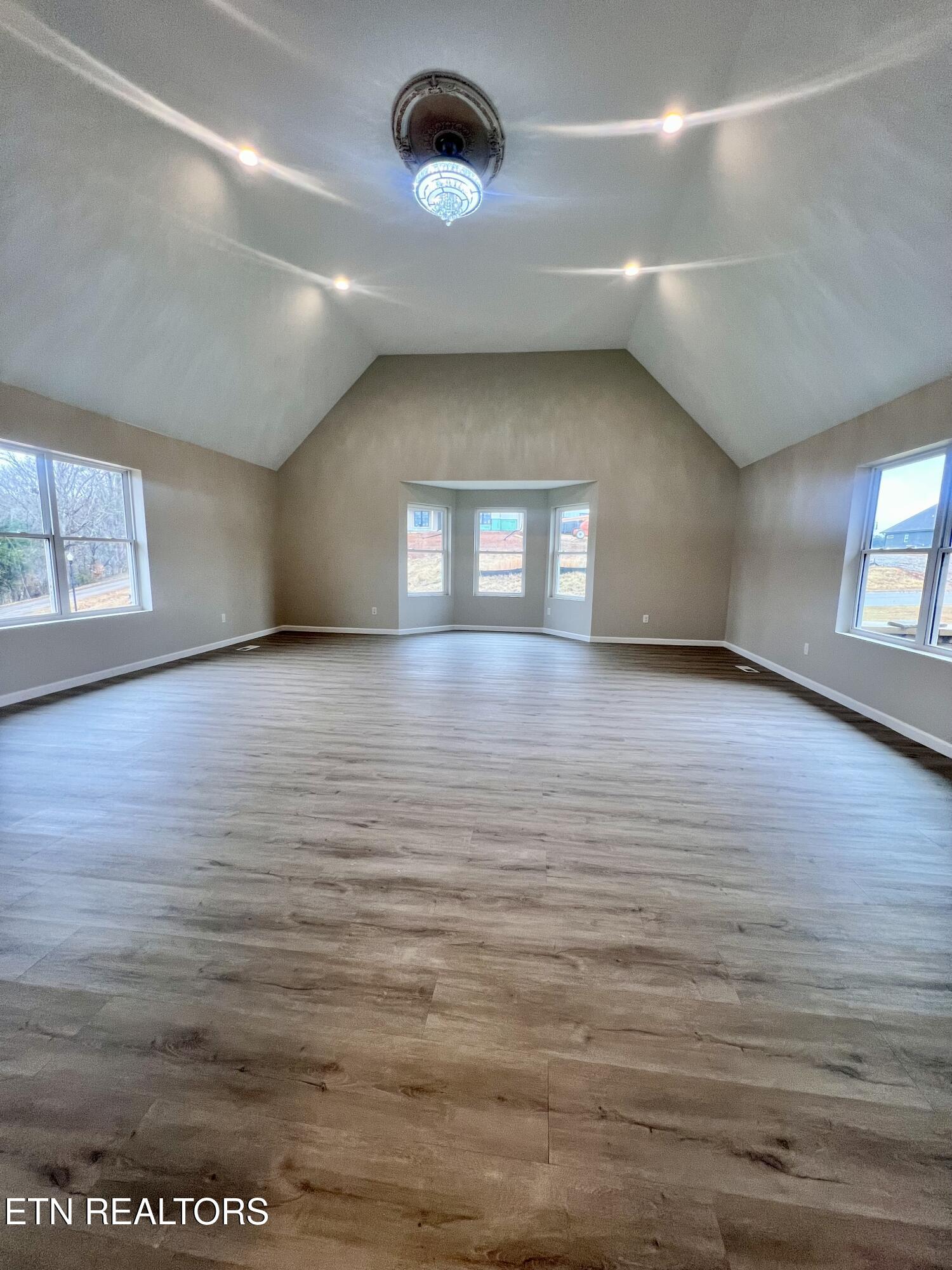 375 Belle Arden Drive Greeneville TN 37745