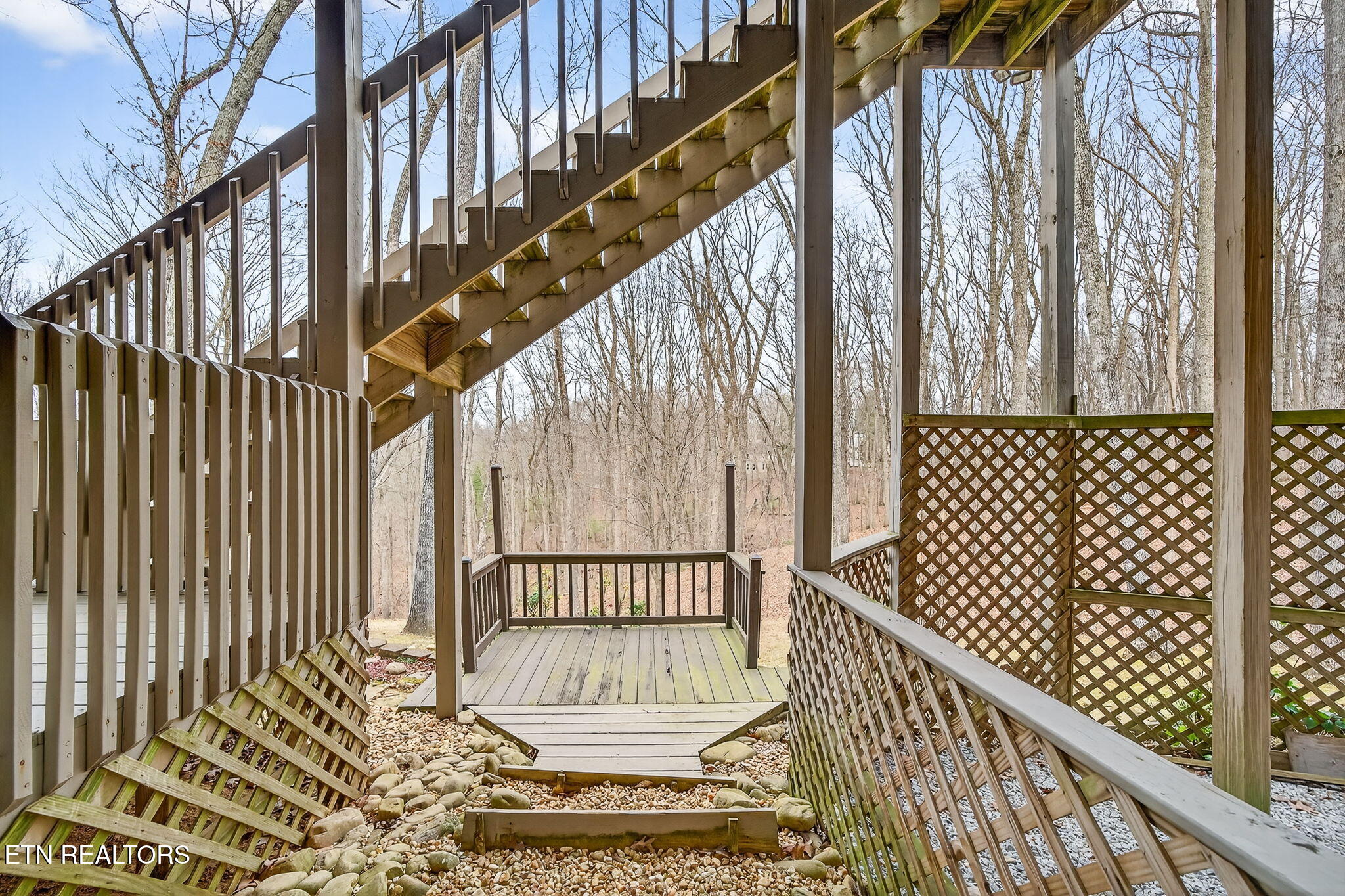 122 Pineridge Loop Crossville TN 38558
