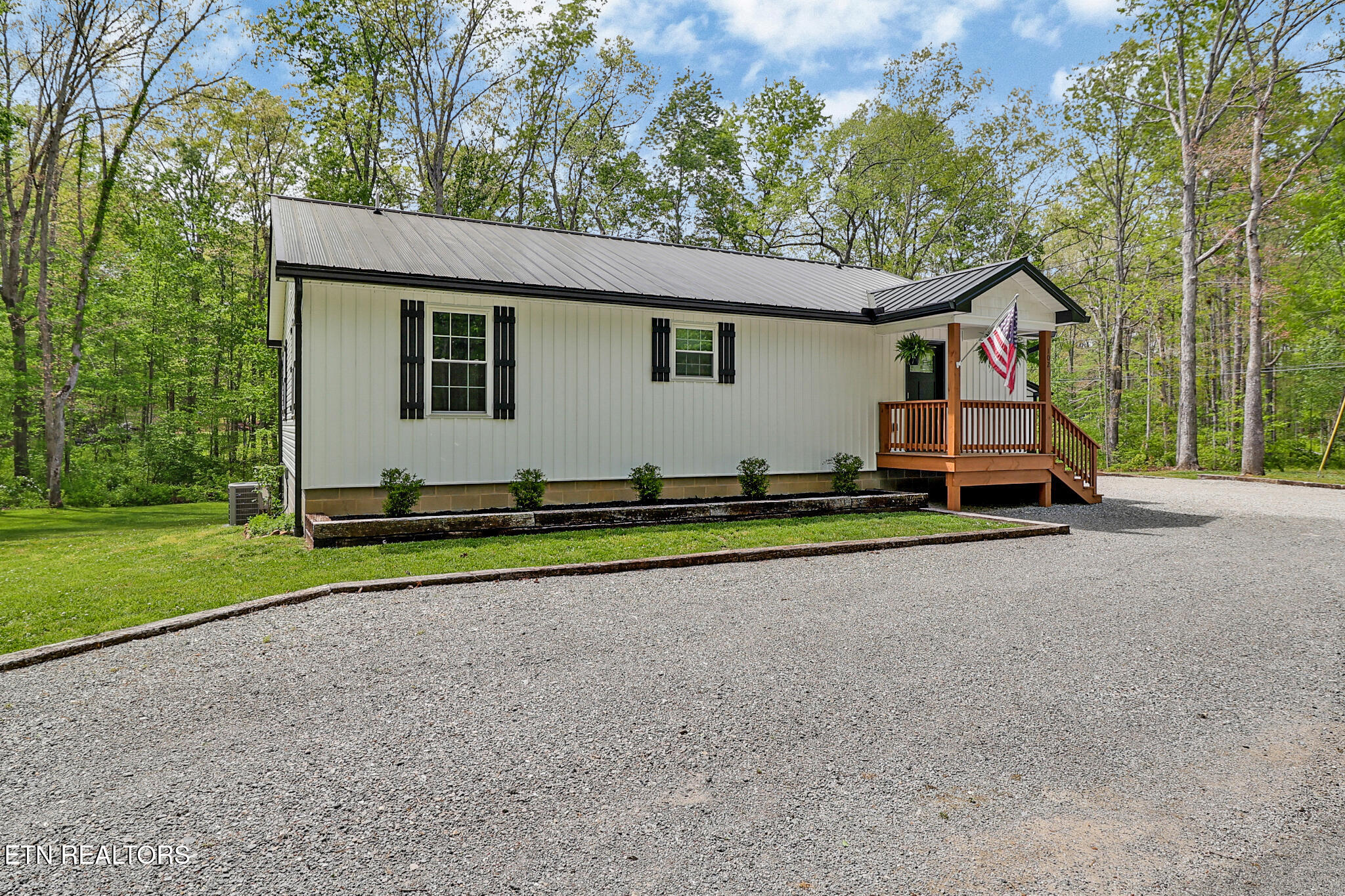 102 Stults Short Cut Road Clarkrange TN 38553