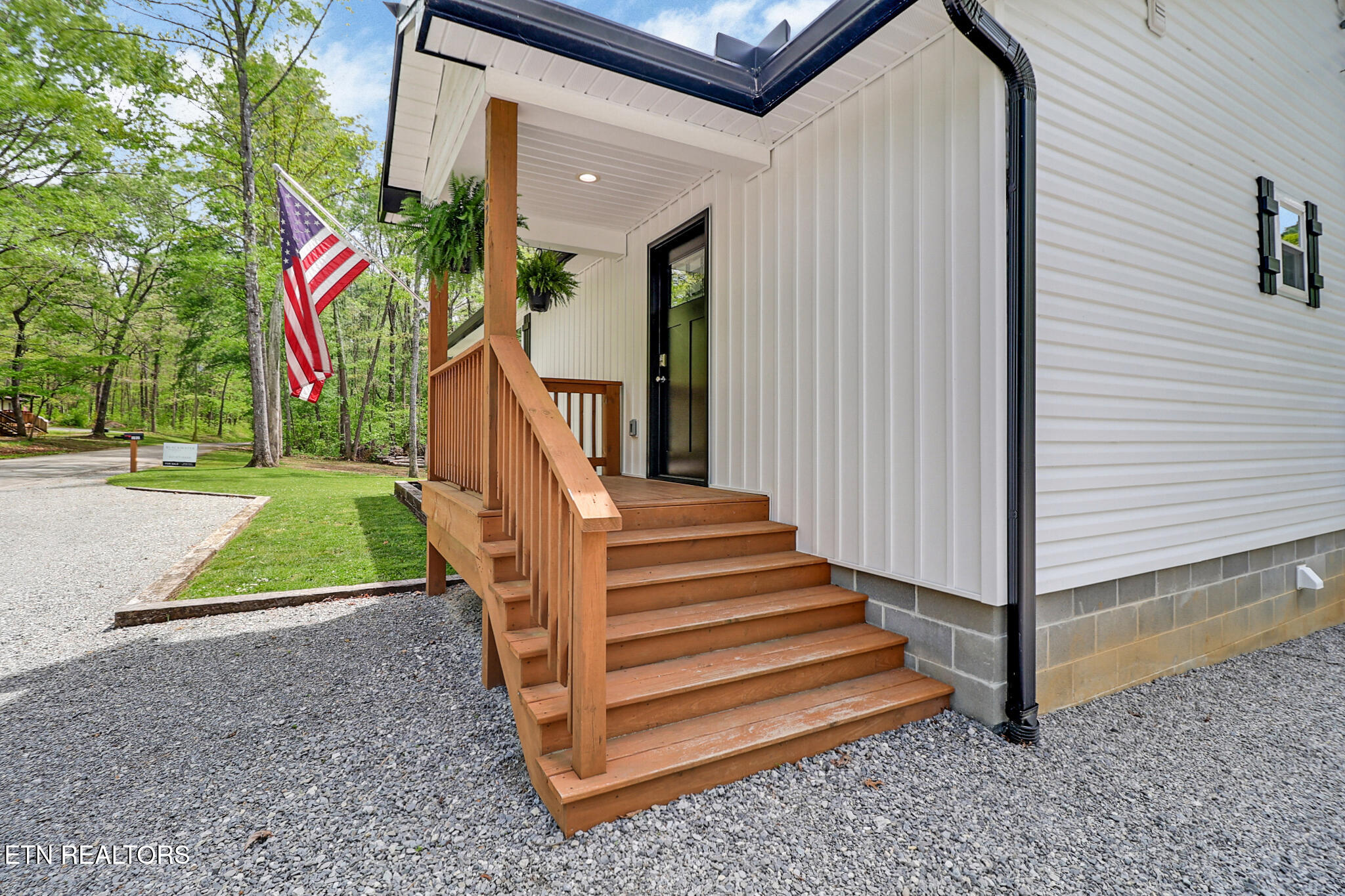 102 Stults Short Cut Road Clarkrange TN 38553