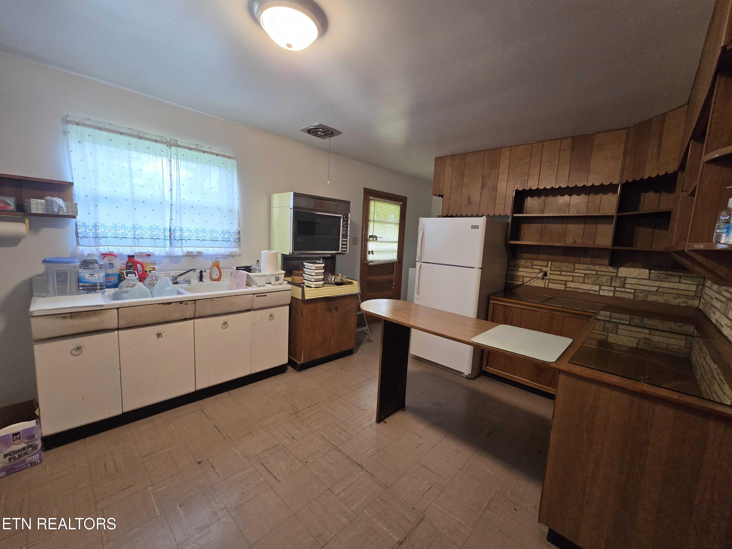 382 Meadow Branch Road Bean Station TN 37708
