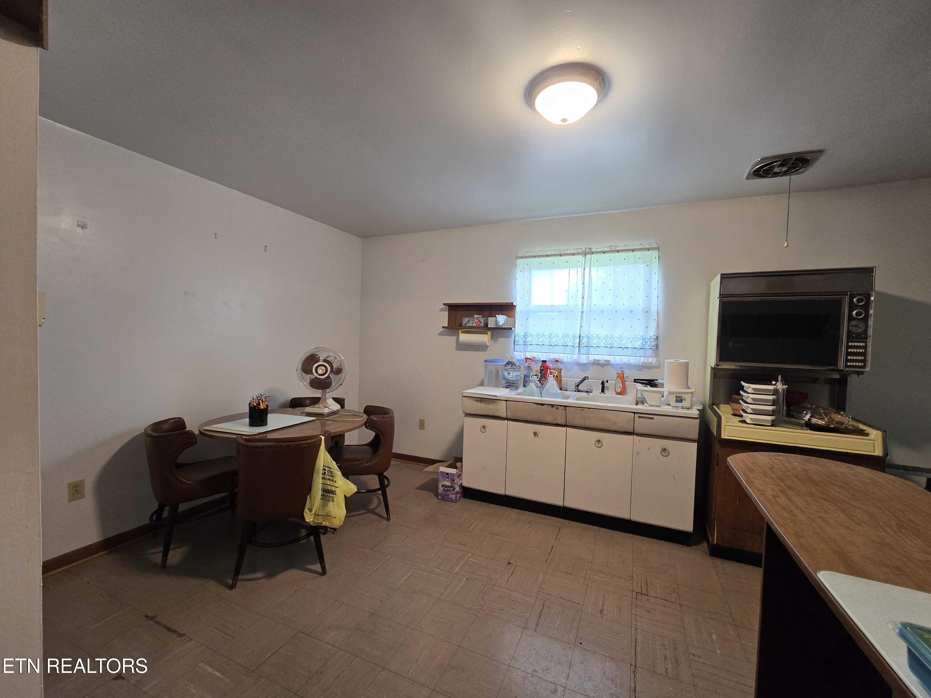 382 Meadow Branch Road Bean Station TN 37708