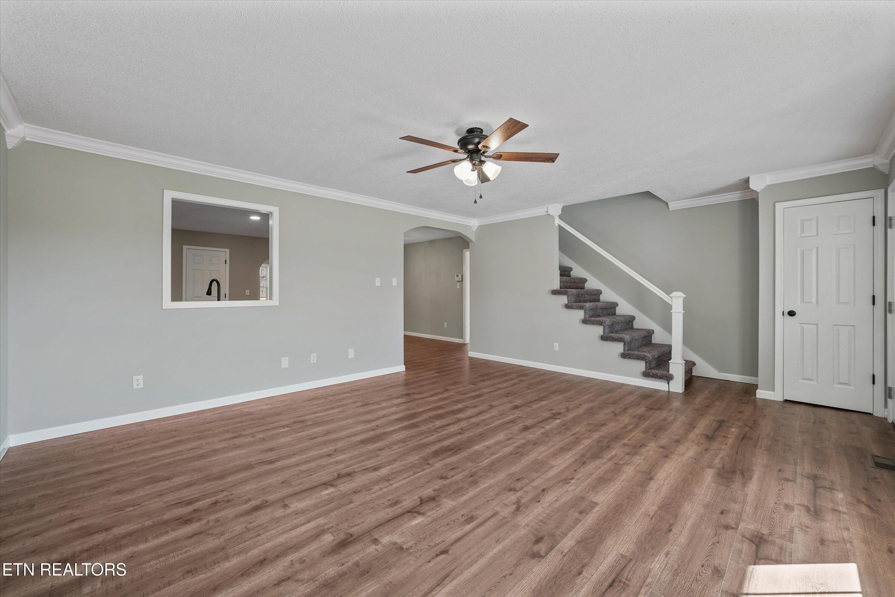 252 Perkins Lane Jacksboro TN 37757