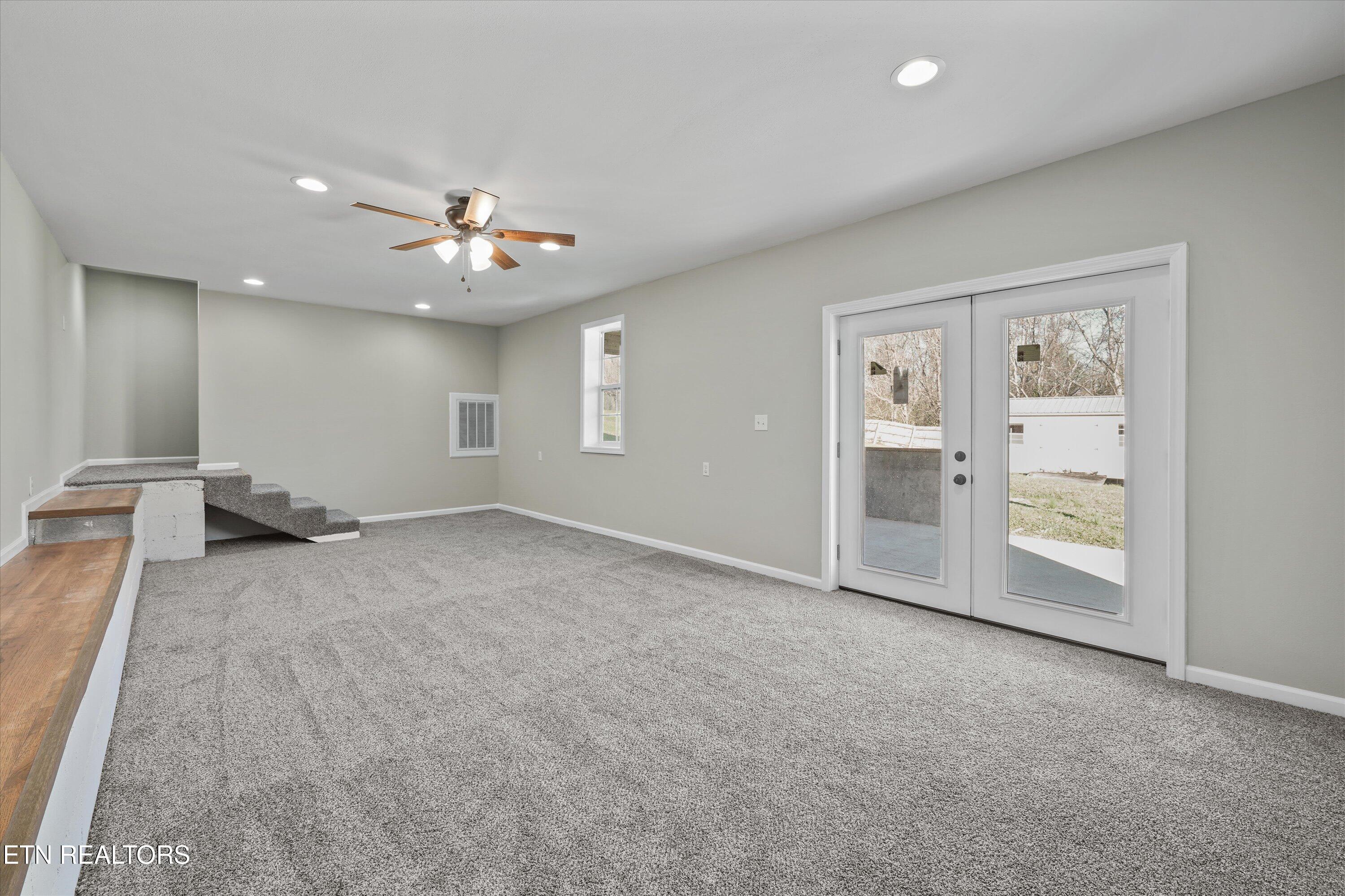 252 Perkins Lane Jacksboro TN 37757
