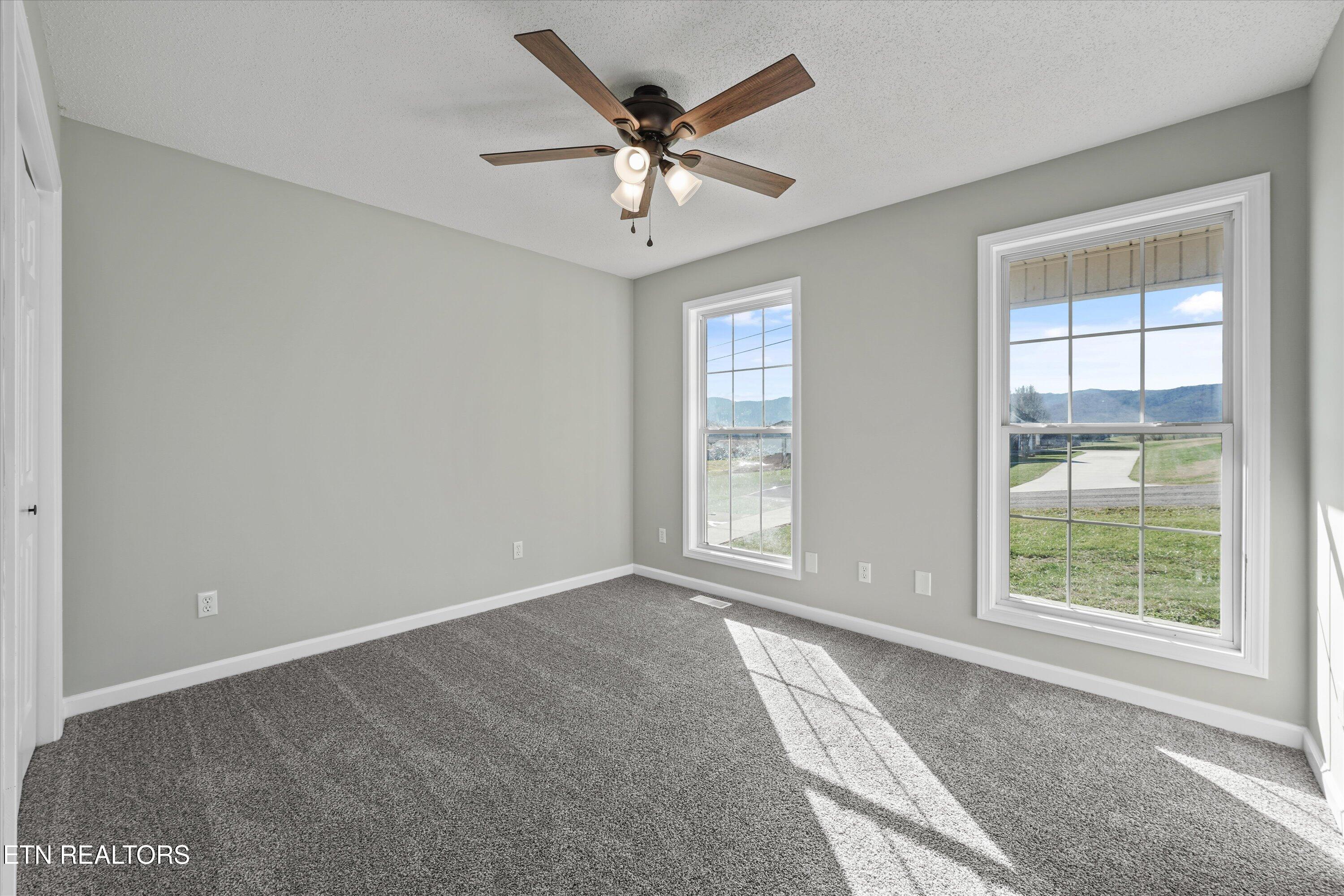252 Perkins Lane Jacksboro TN 37757