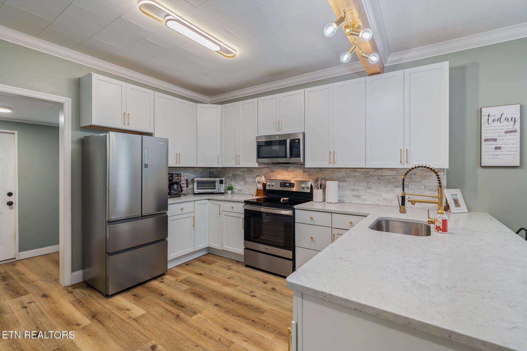 701 Poplar Street Loudon TN 37774