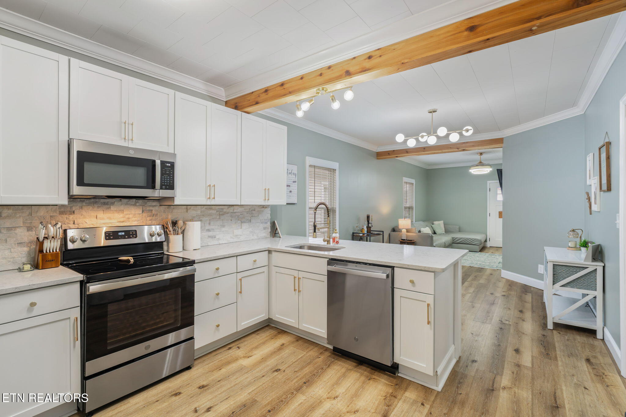 701 Poplar Street Loudon TN 37774