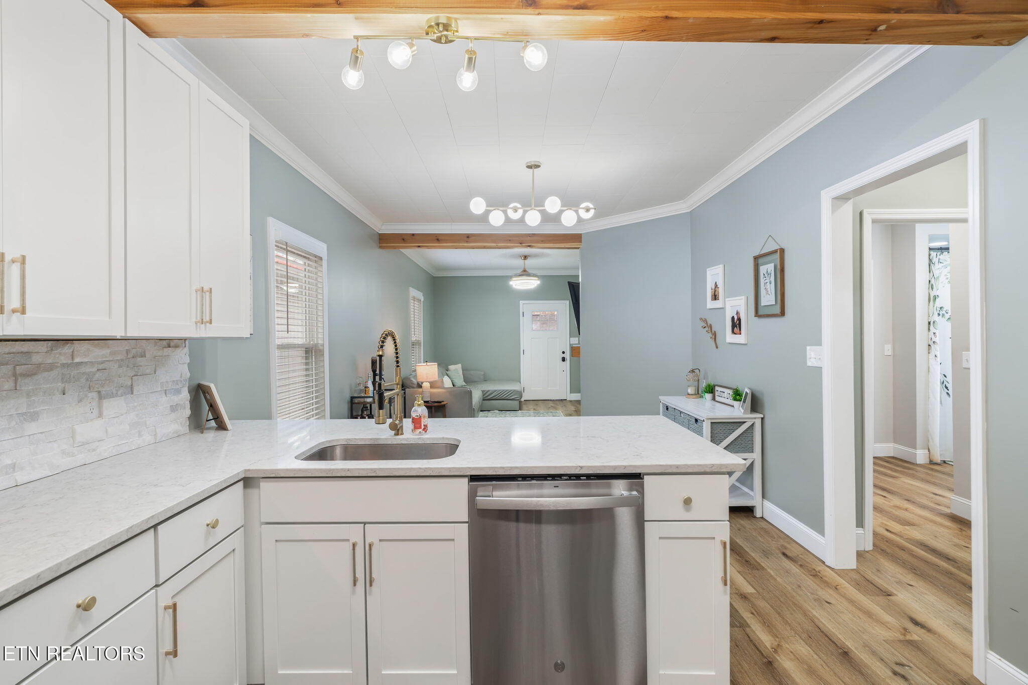 701 Poplar Street Loudon TN 37774