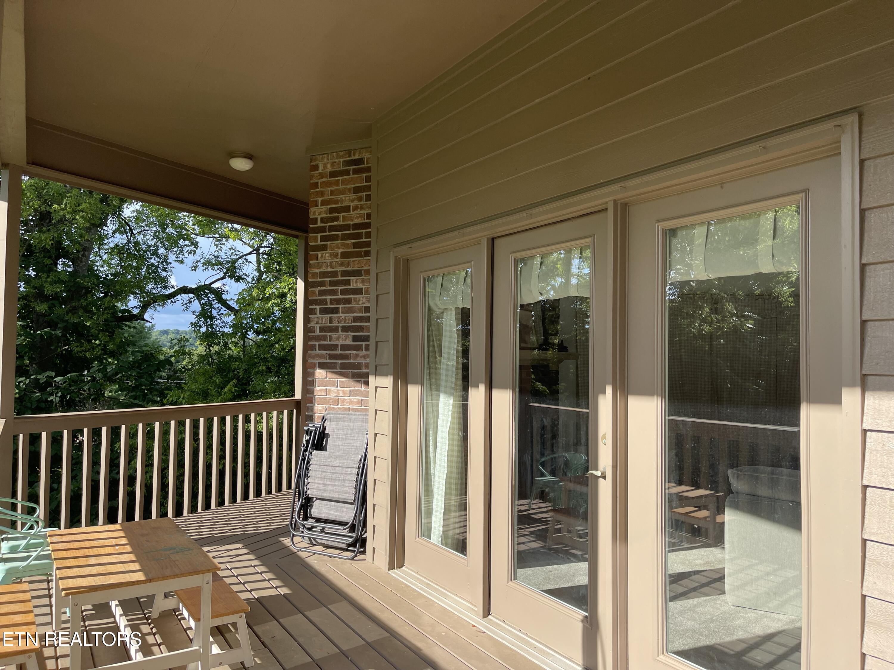 103 Farmington Place Clinton TN 37716