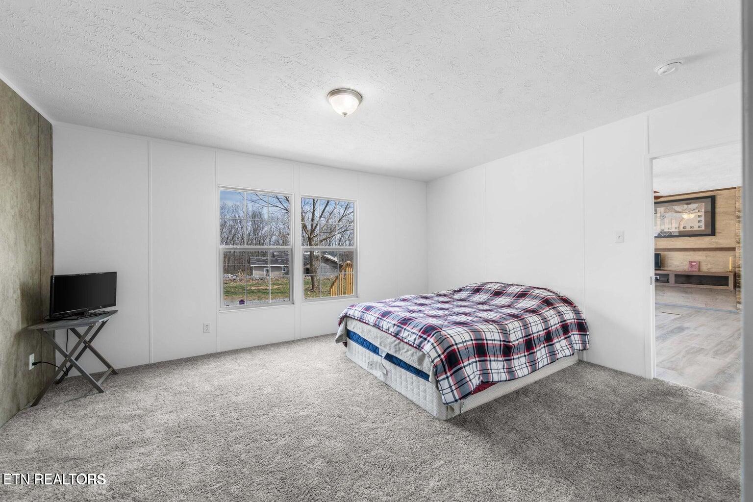 523 N Point Road Sweetwater TN 37874