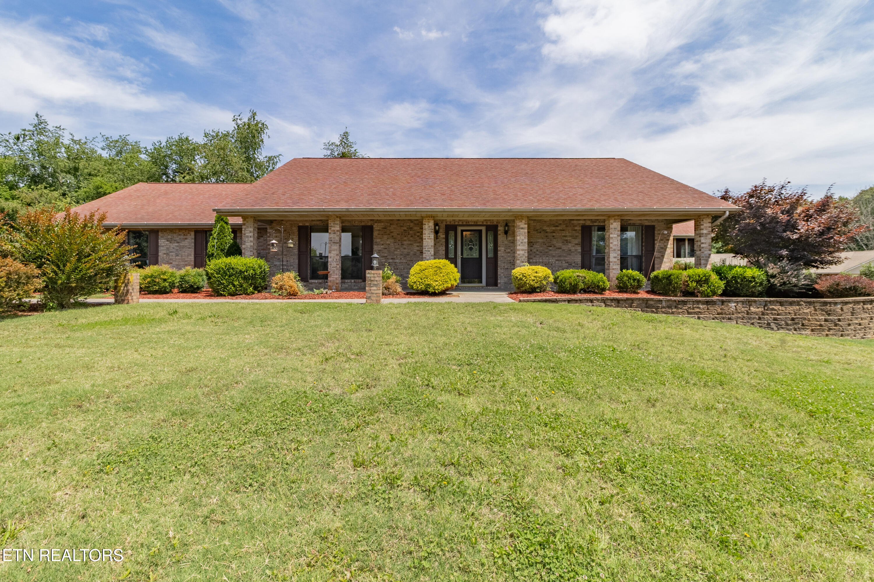 1525 Double D Drive Sevierville TN 37876