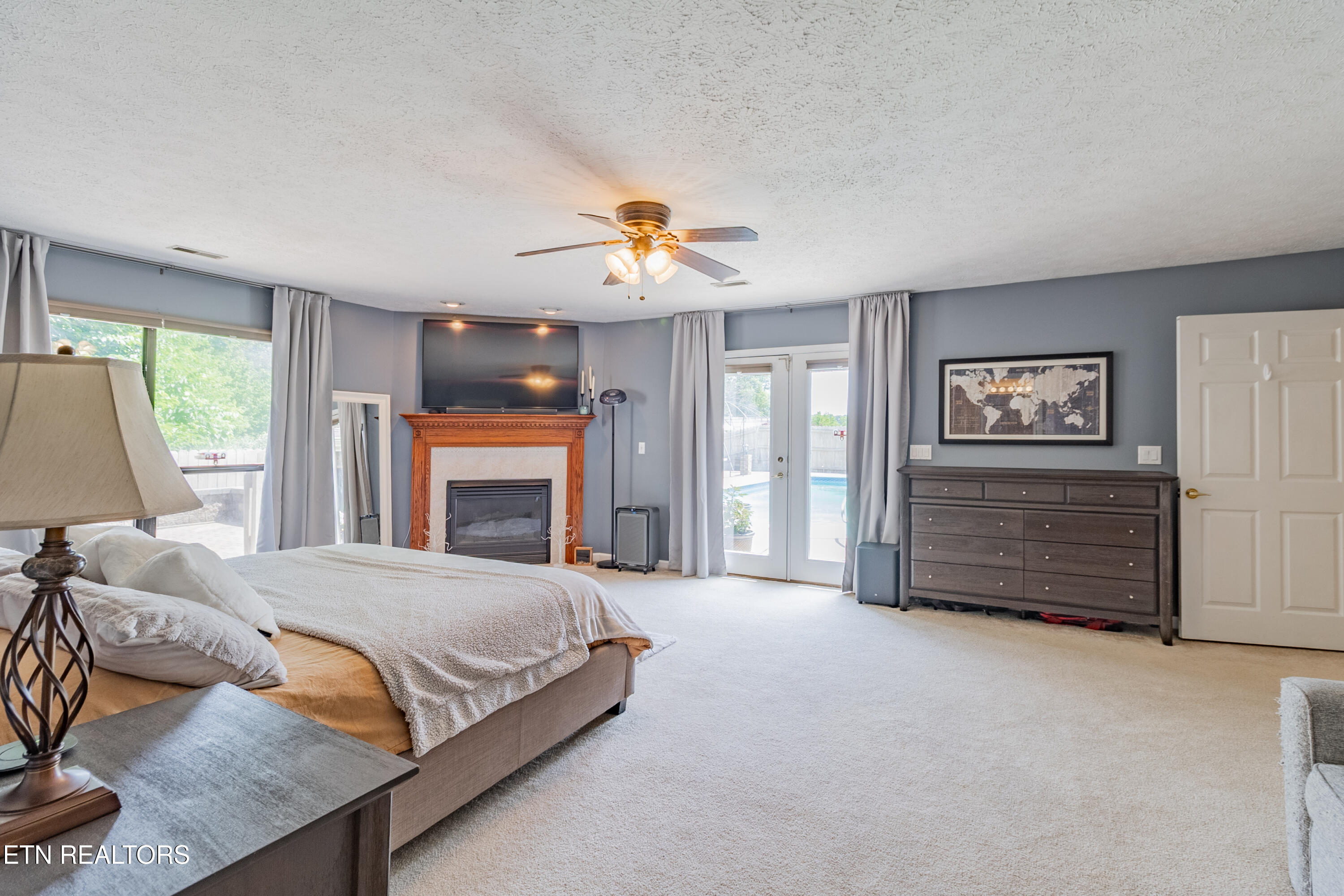 1525 Double D Drive Sevierville TN 37876