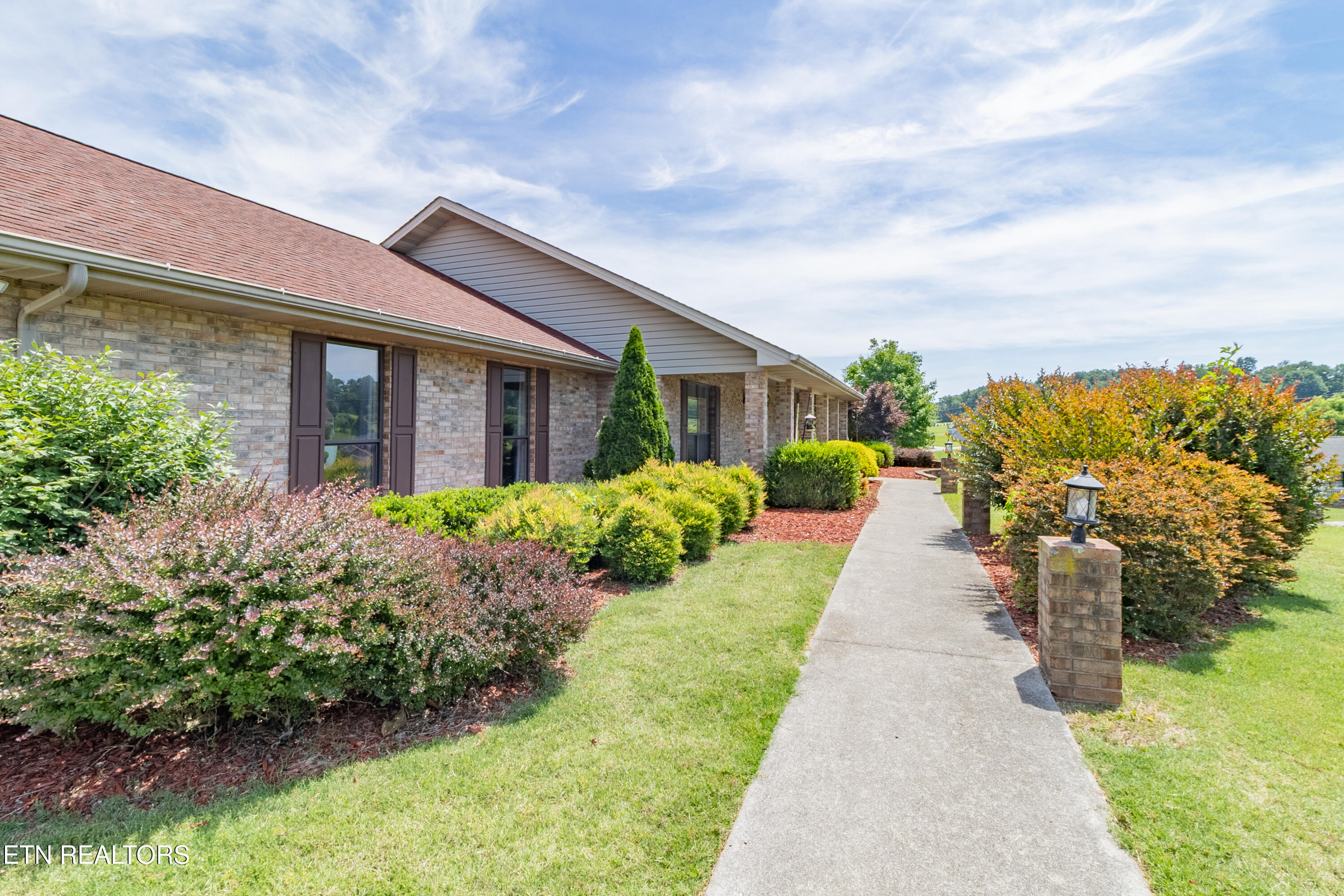 1525 Double D Drive Sevierville TN 37876