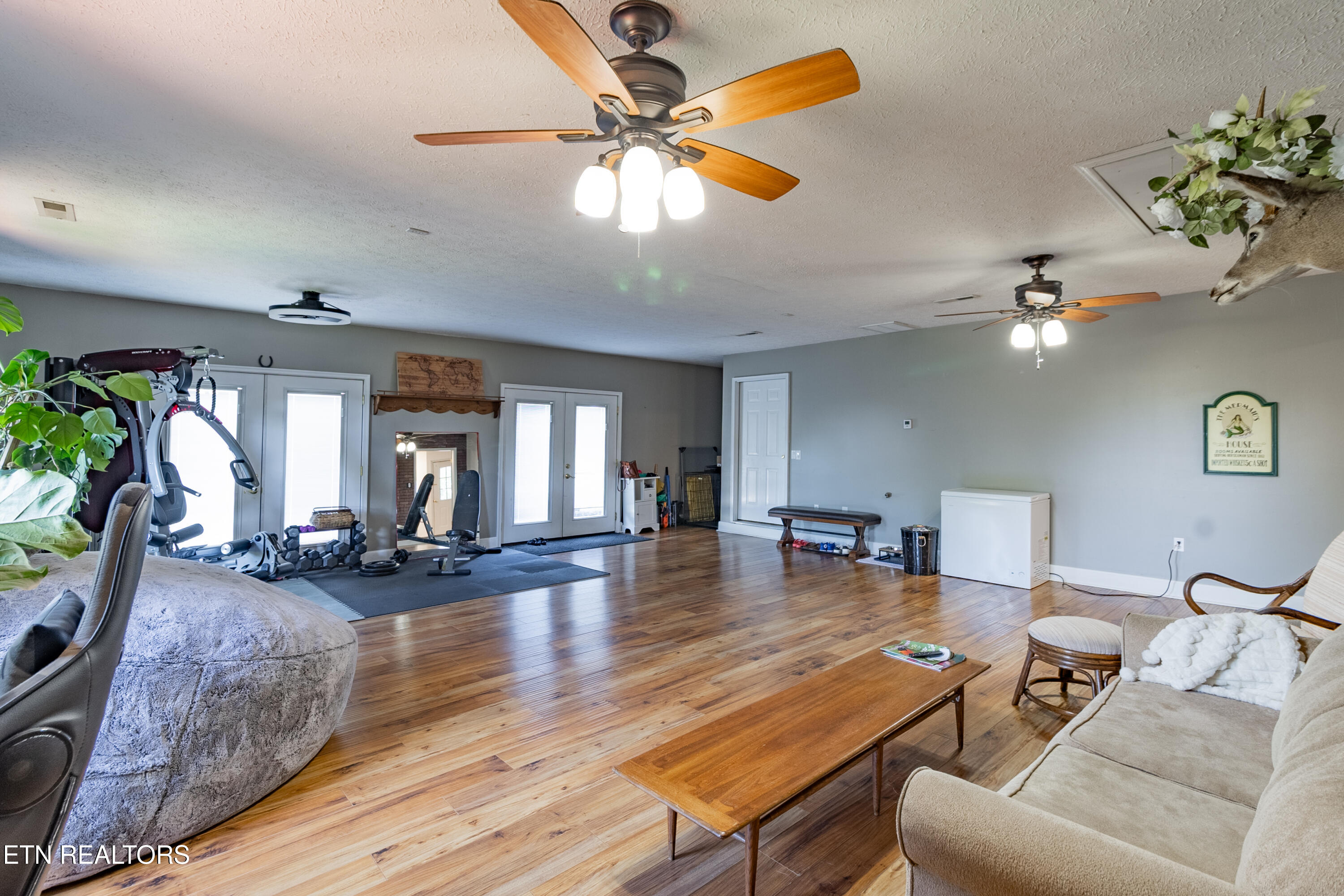1525 Double D Drive Sevierville TN 37876