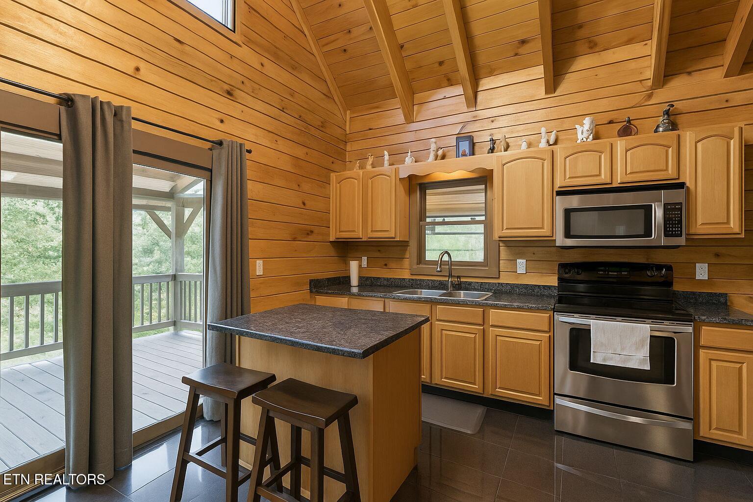 1029 Smithfield Road Tellico Plains TN 37385