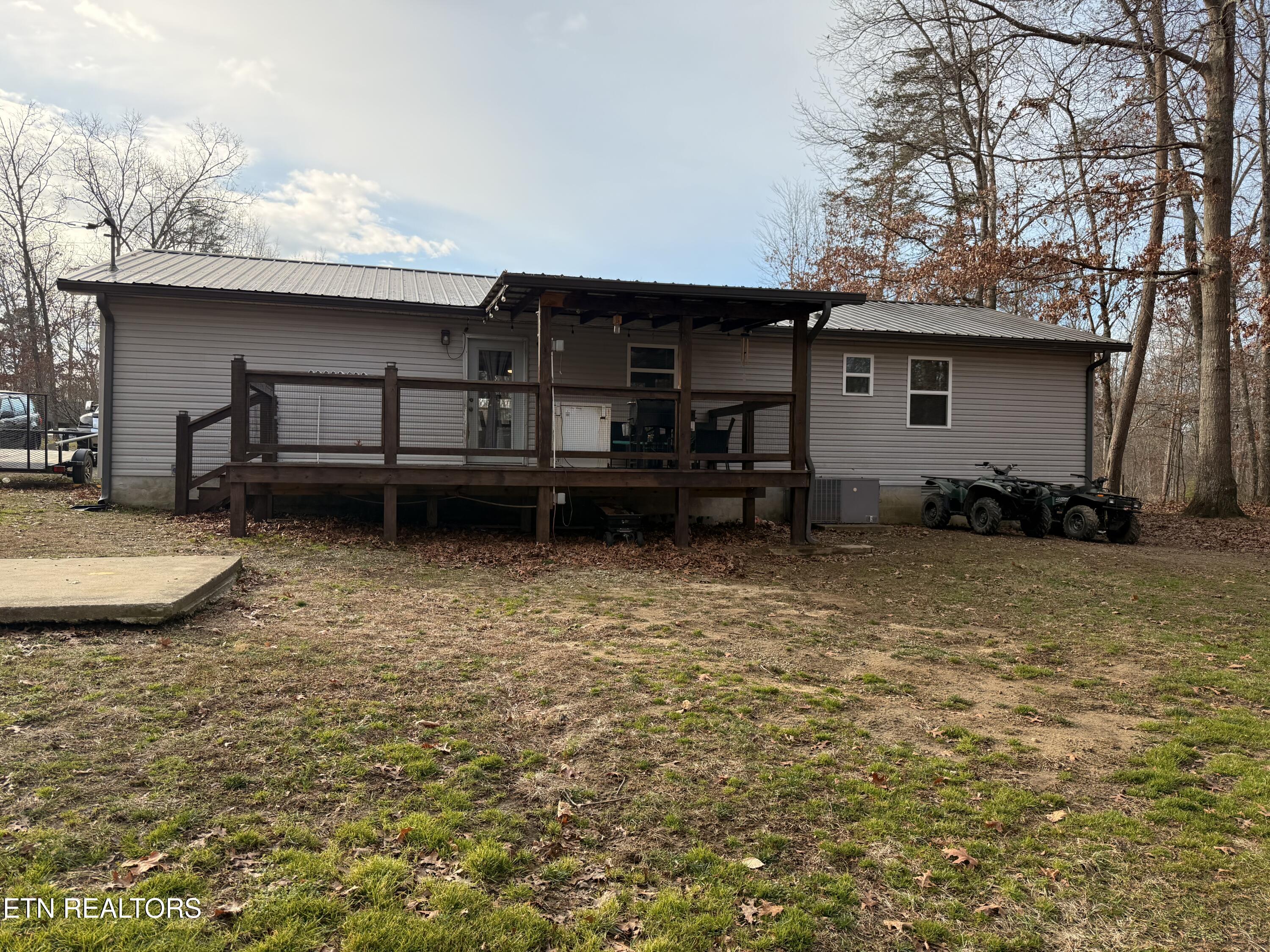 1070 N Shady Lane Loop Clarkrange TN 38553