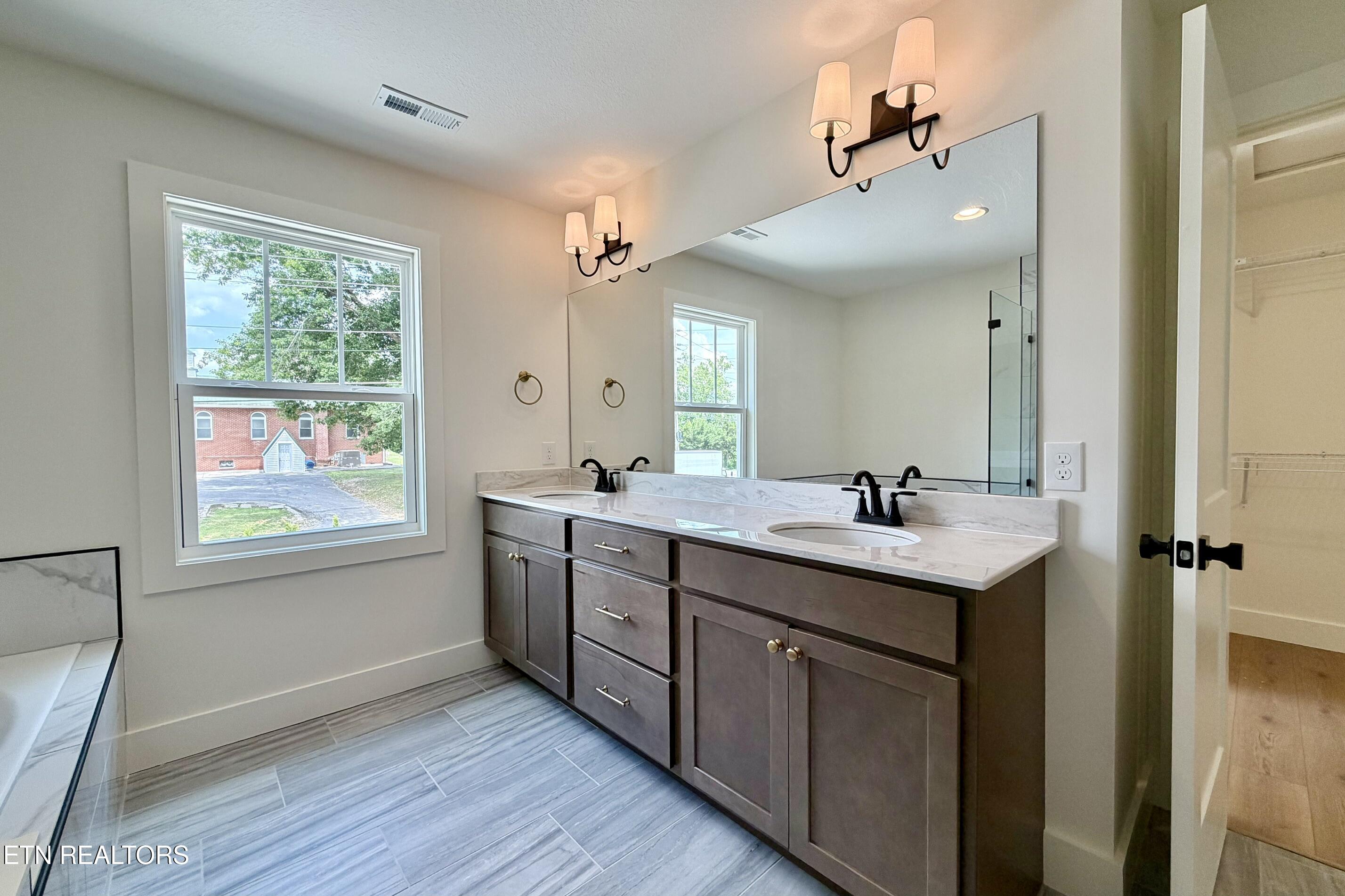 1705 Harvey Road Knoxville TN 37922