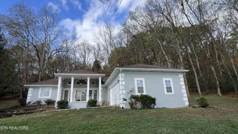 1711 River Mist Lane Sevierville TN 37876