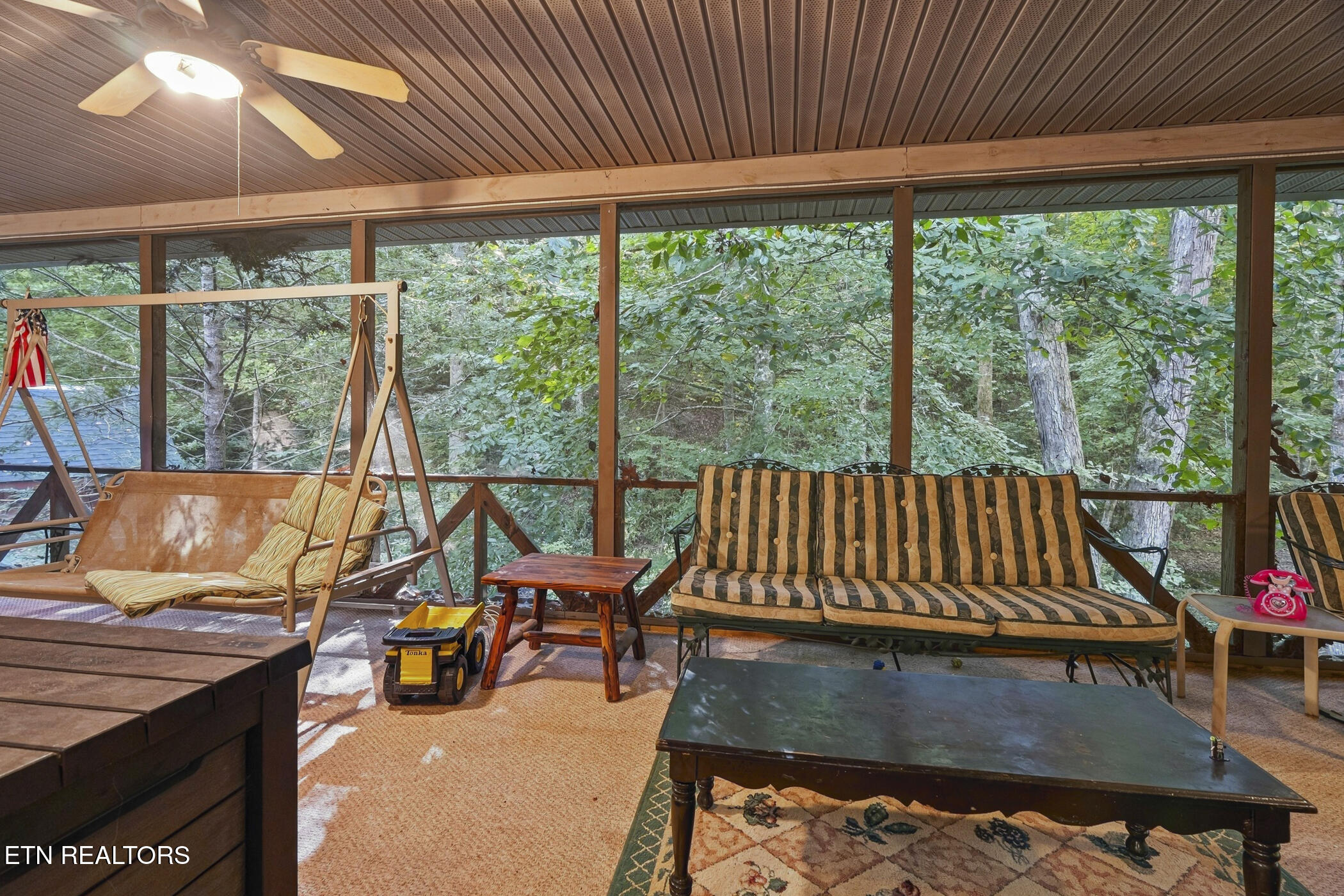 1540 Licking Spring Way Sevierville TN 37876
