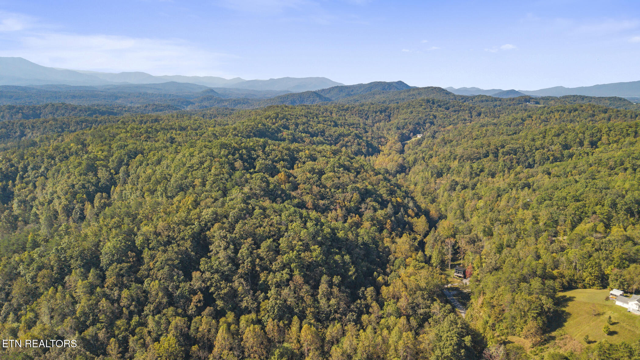 1540 Licking Spring Way Sevierville TN 37876
