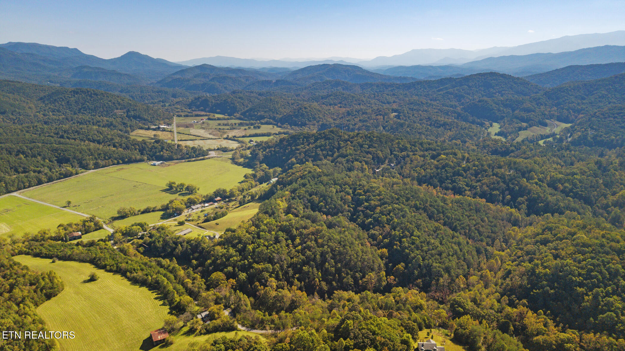 1540 Licking Spring Way Sevierville TN 37876