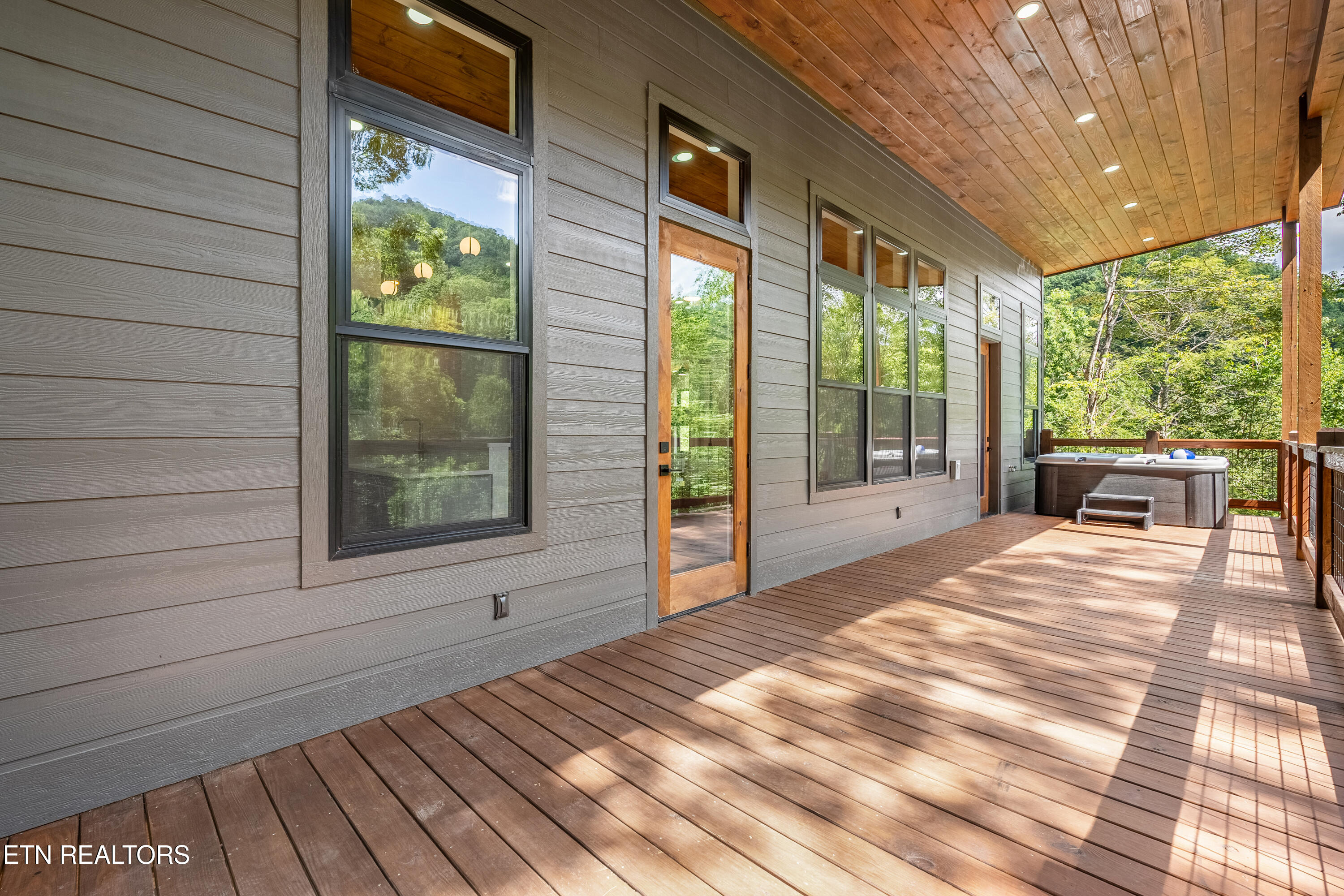 3043 Hatcher Top Road Sevierville TN 37862
