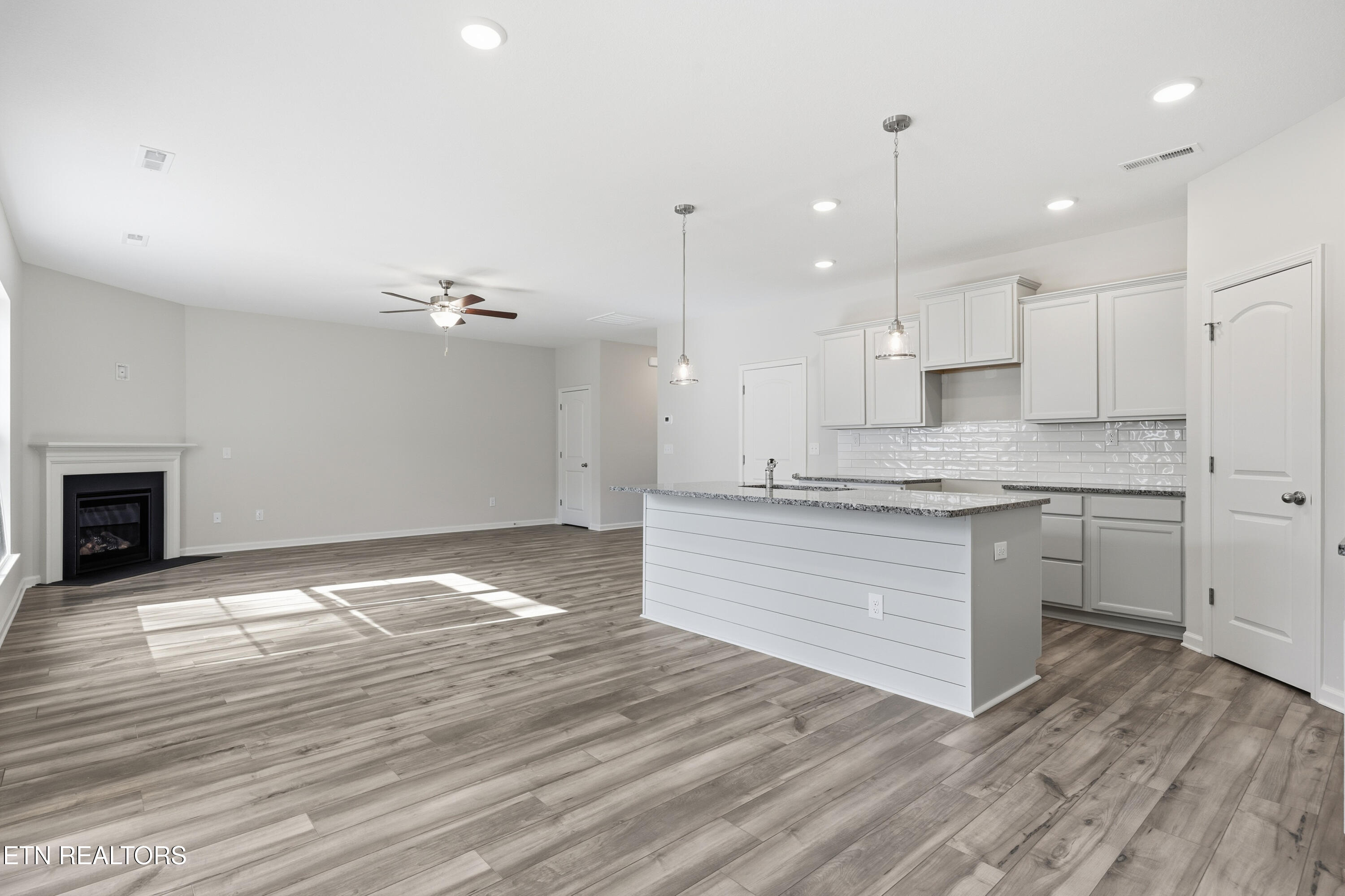 8844 Keenberg Lane Knoxville TN 37931