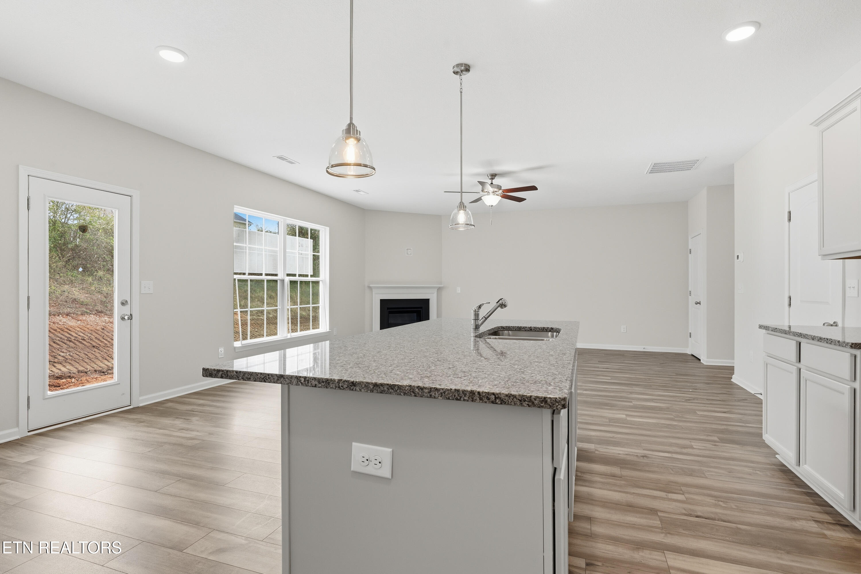 8844 Keenberg Lane Knoxville TN 37931