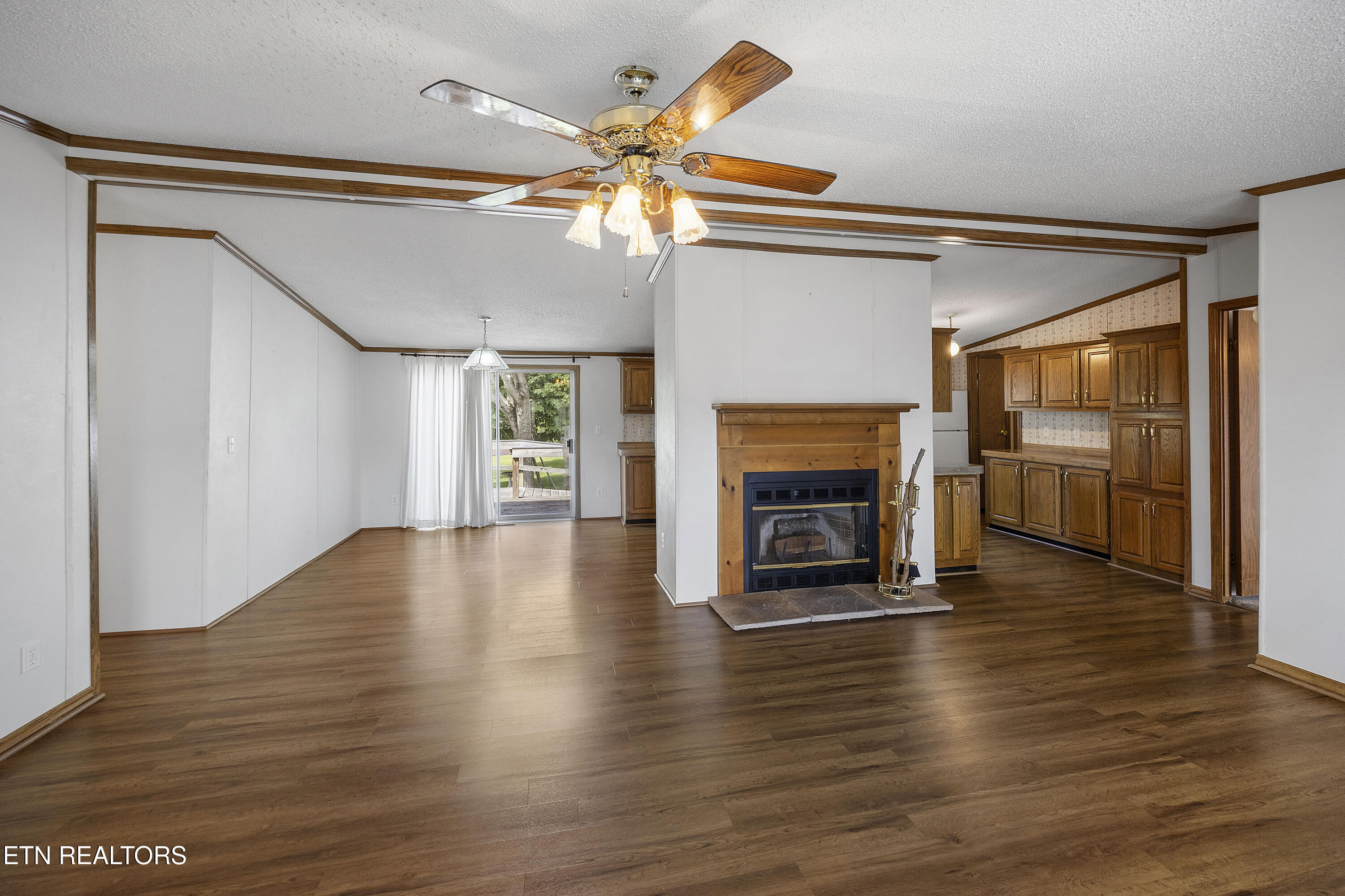8125 Brickyard Road Powell TN 37849
