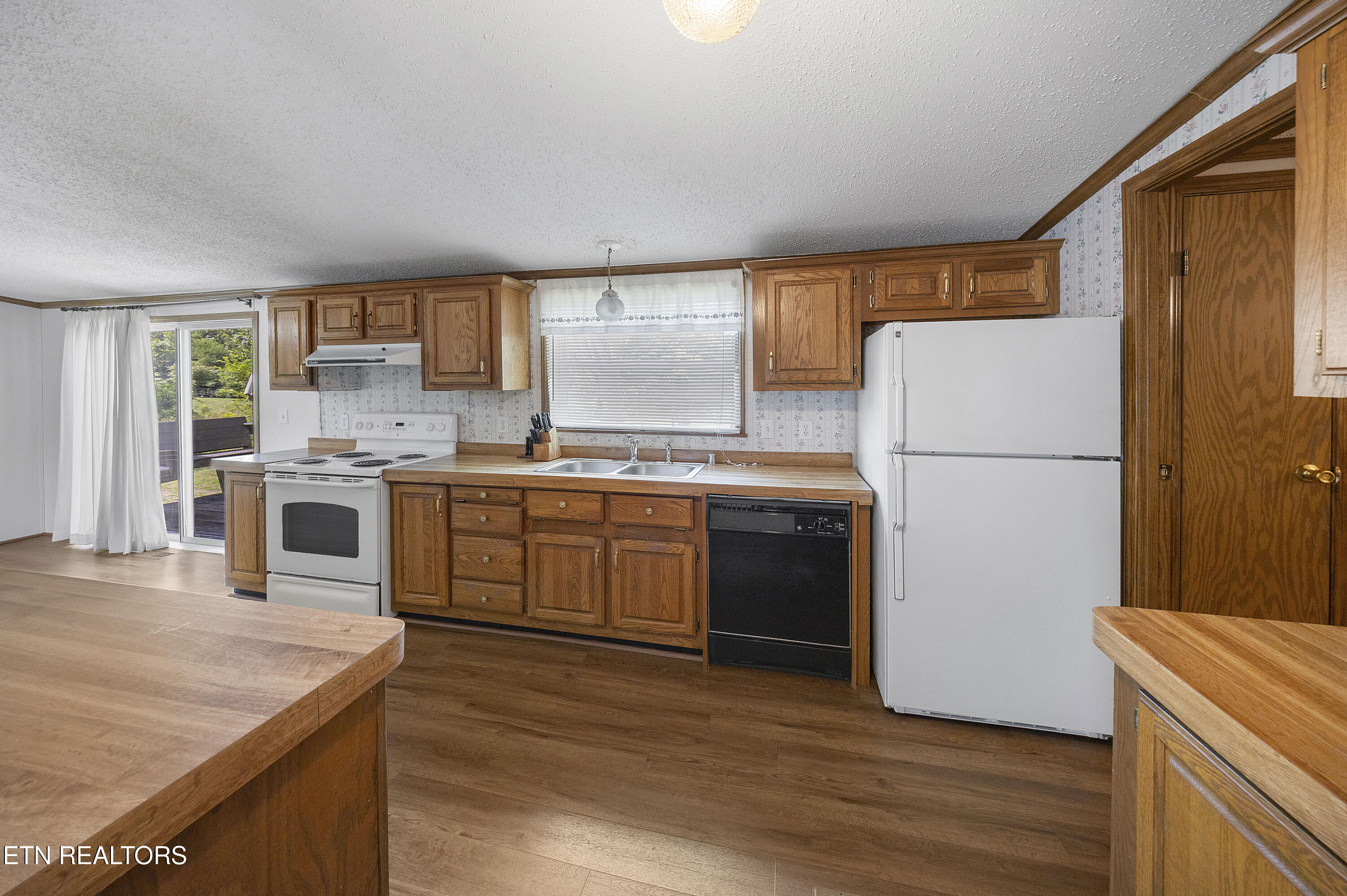 8125 Brickyard Road Powell TN 37849
