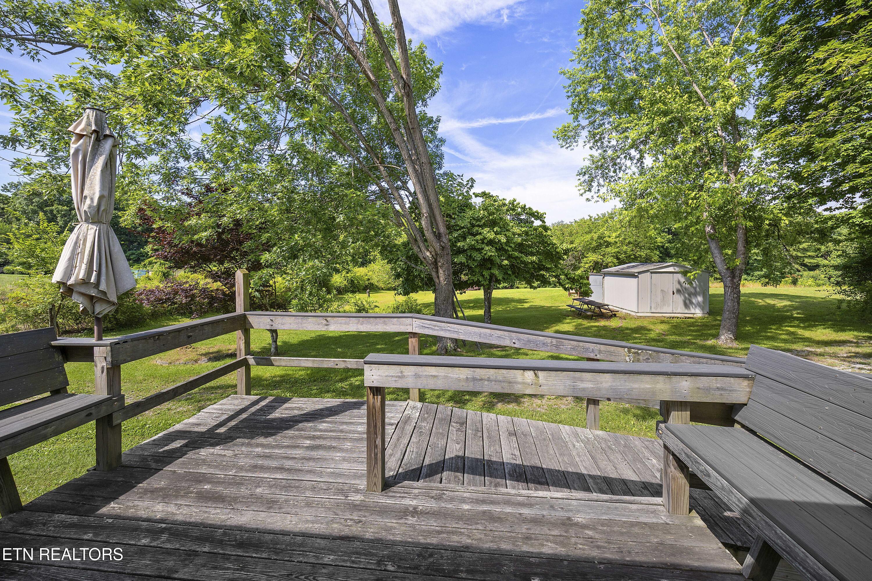 8125 Brickyard Road Powell TN 37849