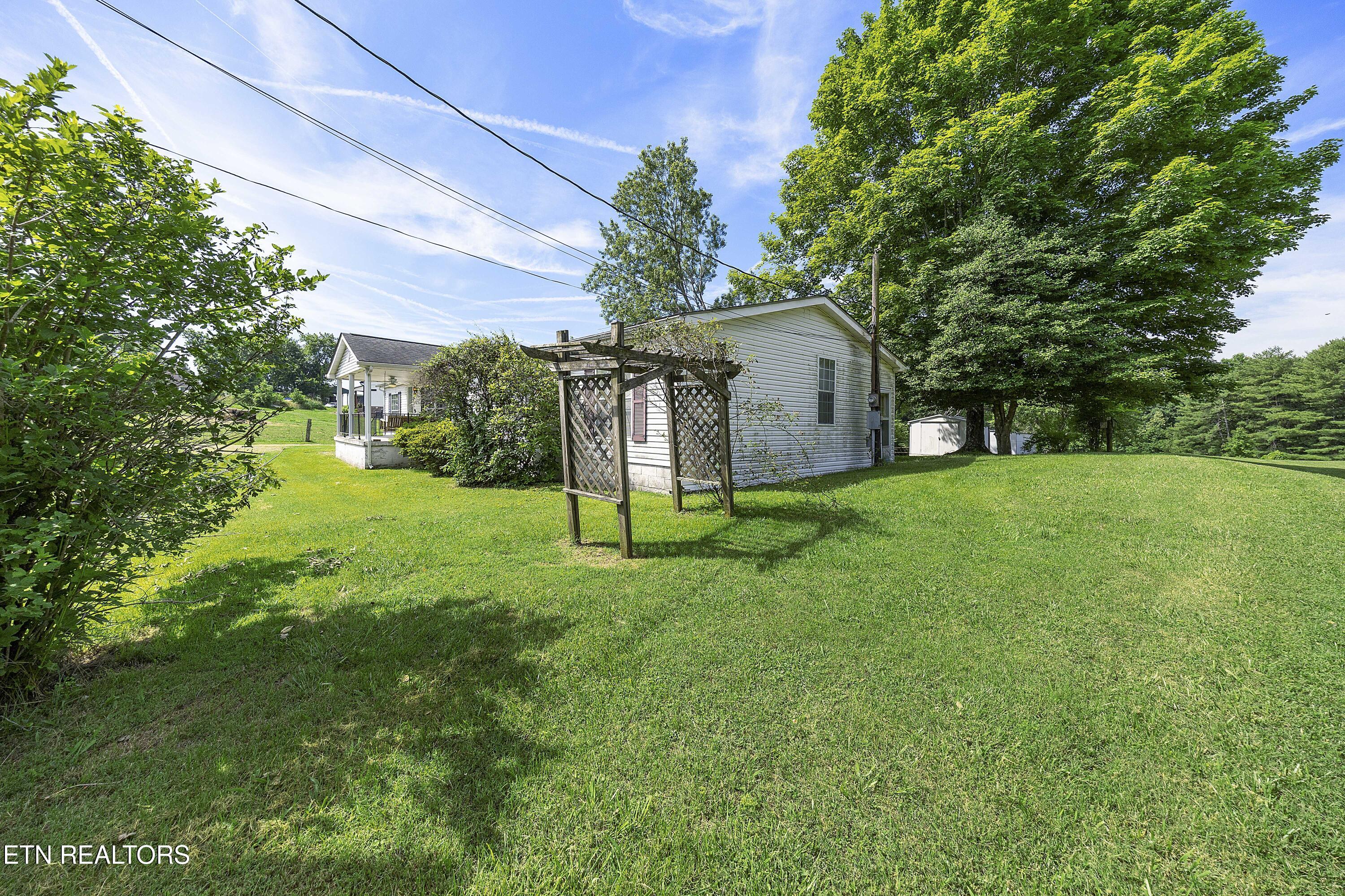 8125 Brickyard Road Powell TN 37849