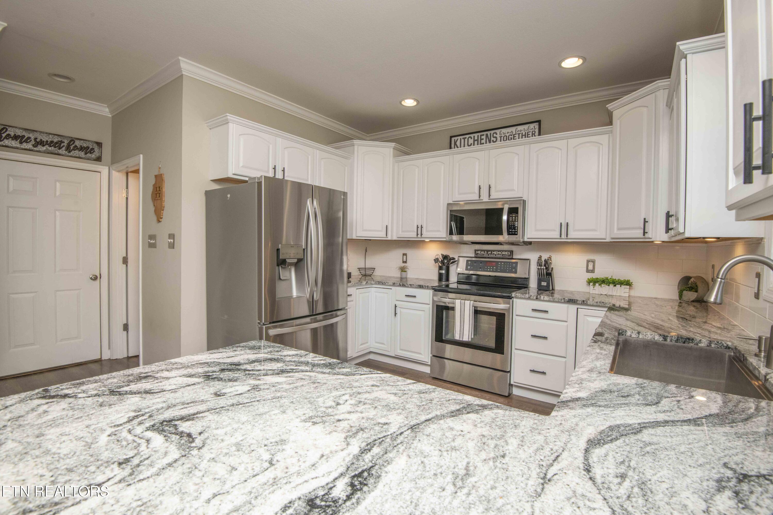 7513 Ashton Pointe Lane Knoxville TN 37931