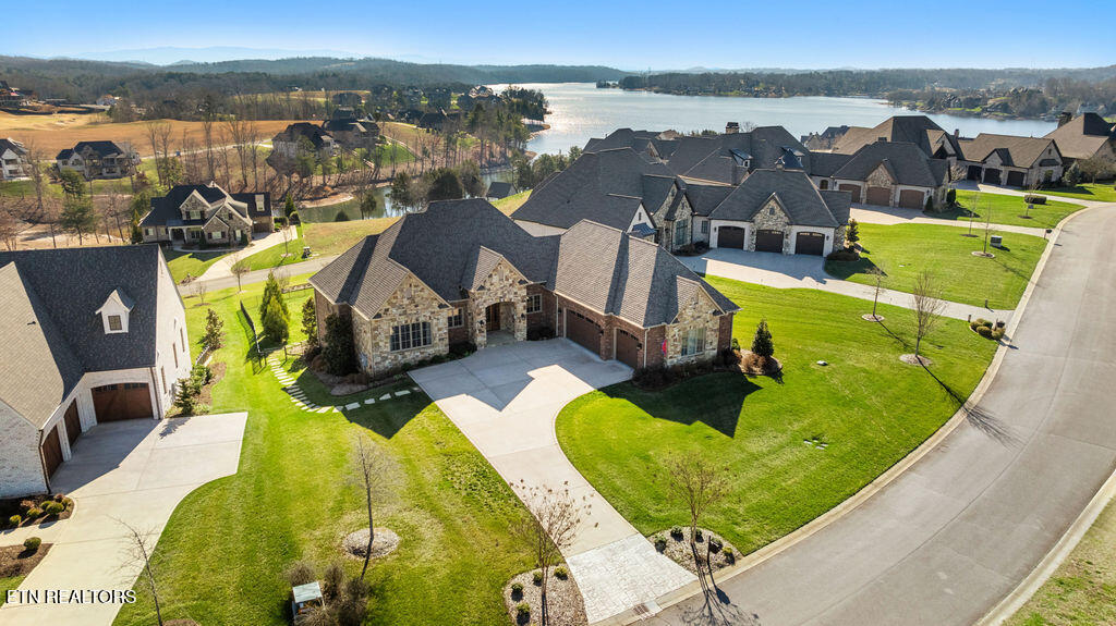 511 Commodore Drive Lenoir City TN 37772