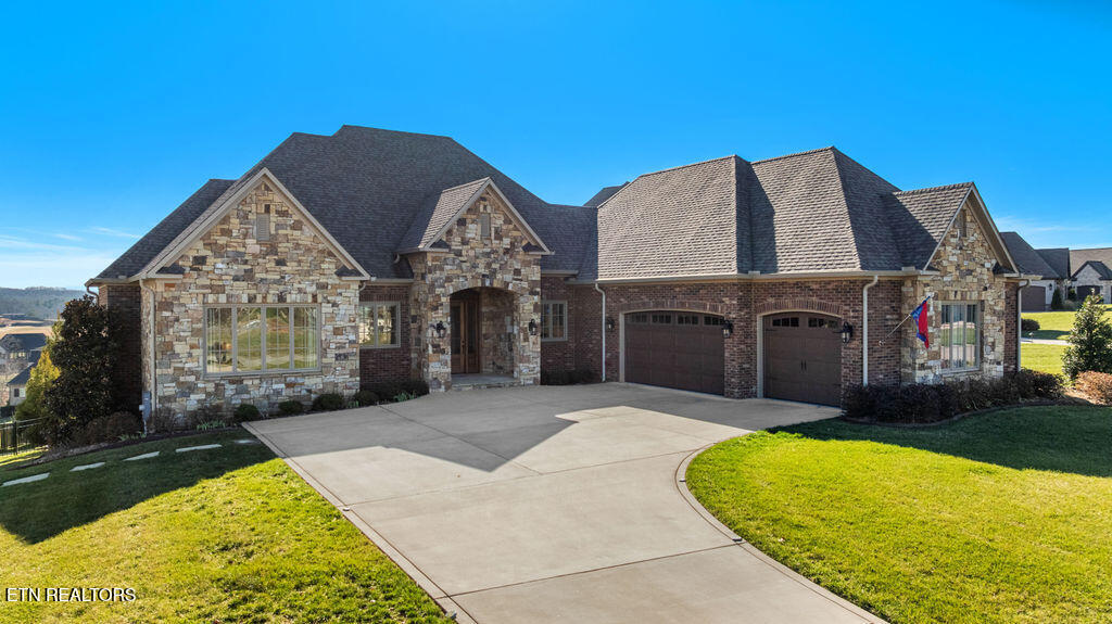511 Commodore Drive Lenoir City TN 37772