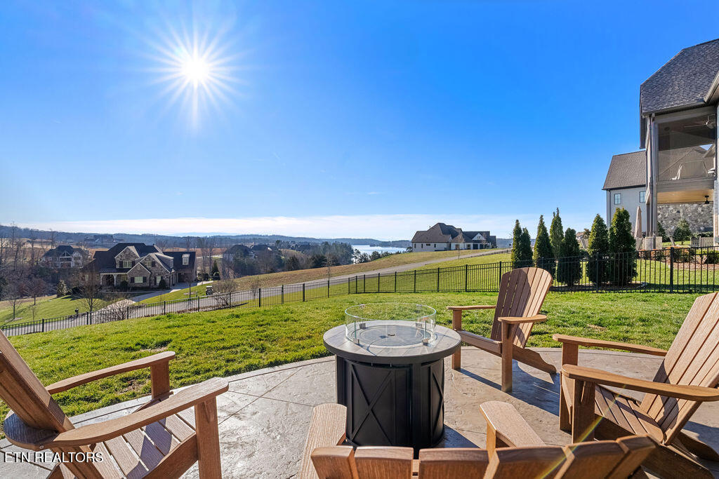 511 Commodore Drive Lenoir City TN 37772