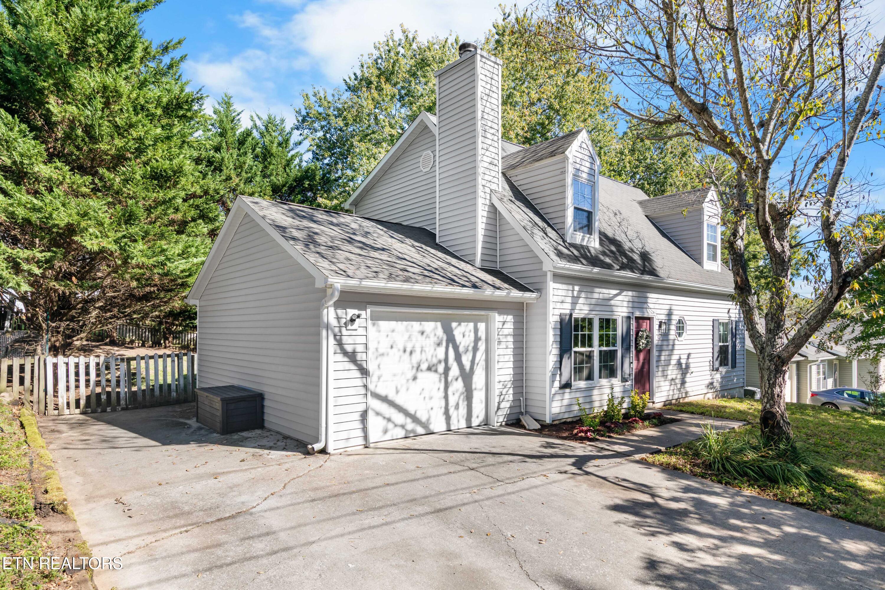 5915 Autumn Oaks Lane Knoxville TN 37921