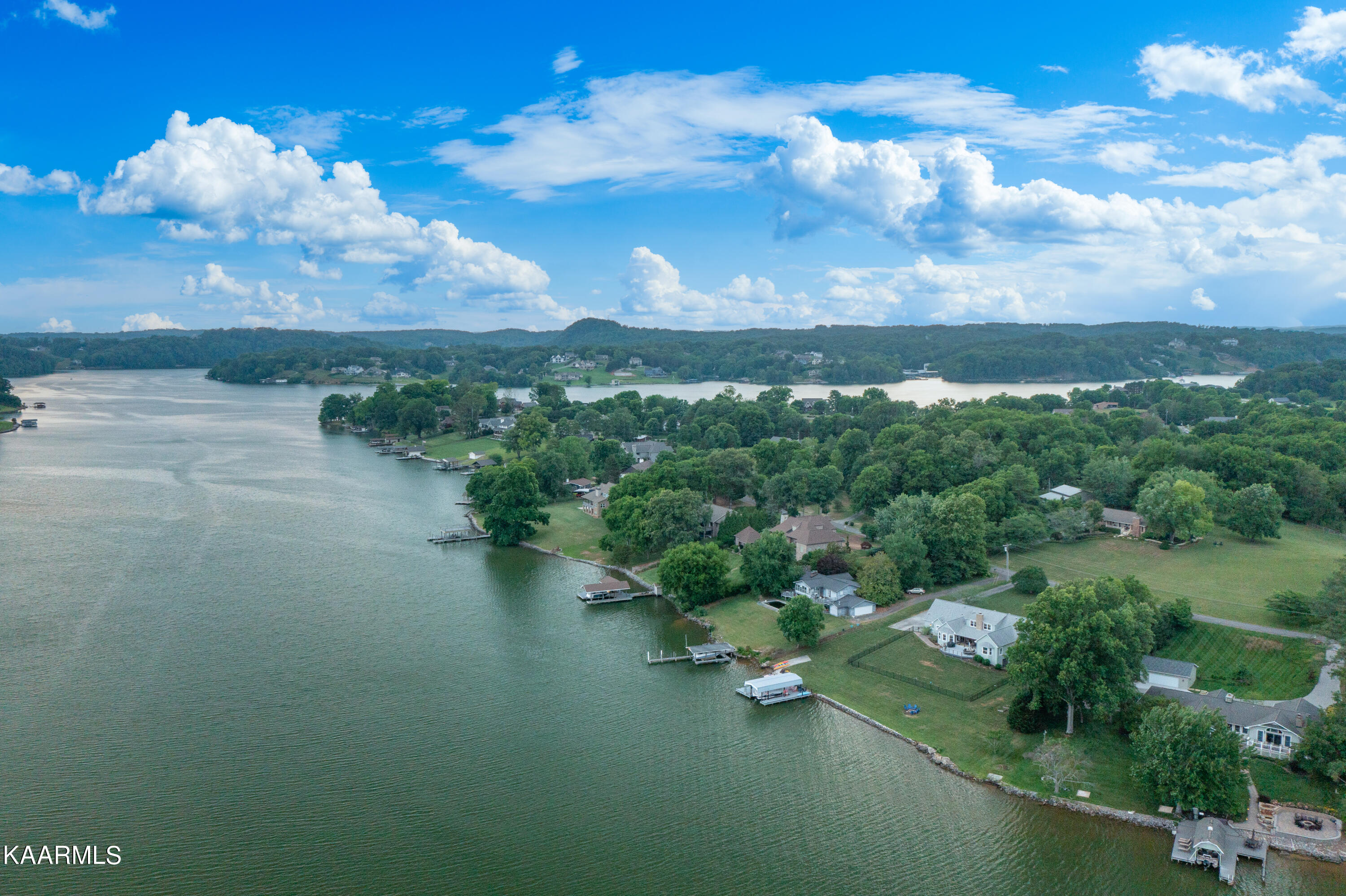 4625 Scenic Point Drive Louisville TN 37777