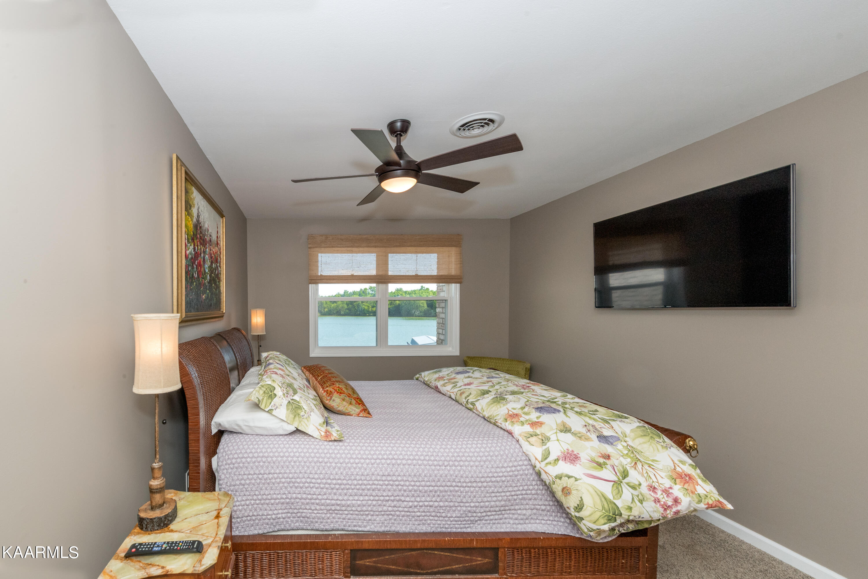 4625 Scenic Point Drive Louisville TN 37777