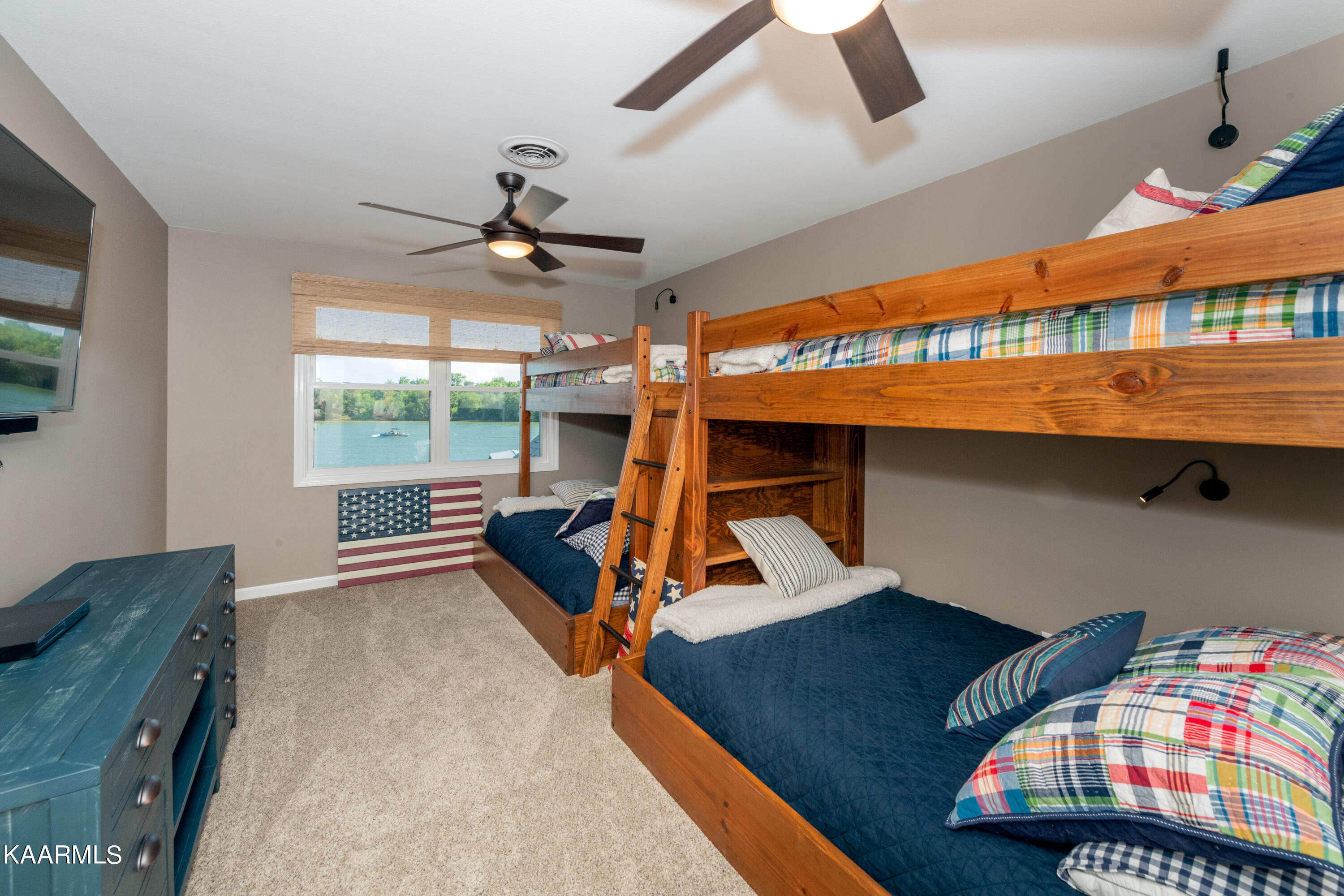 4625 Scenic Point Drive Louisville TN 37777