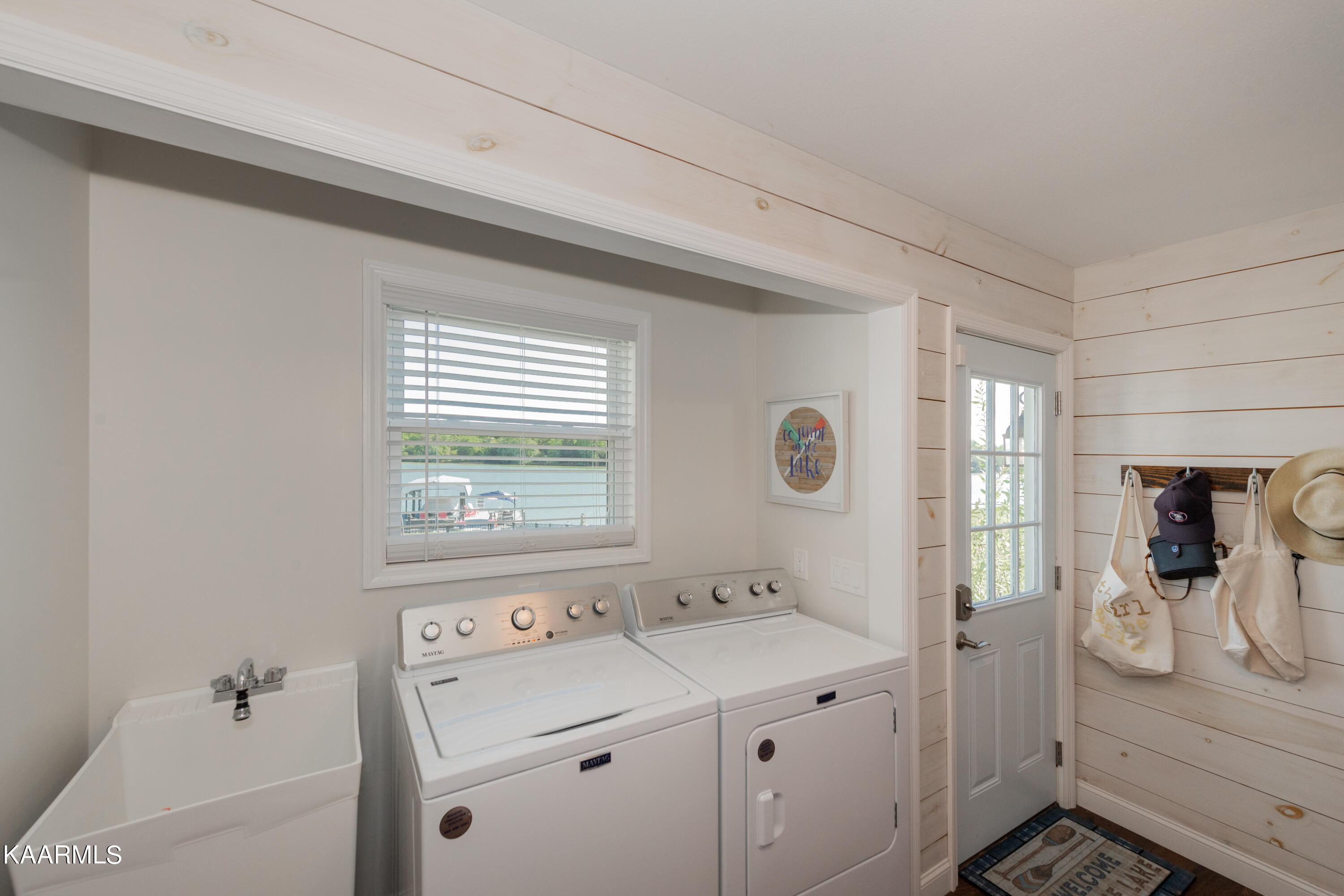 4625 Scenic Point Drive Louisville TN 37777