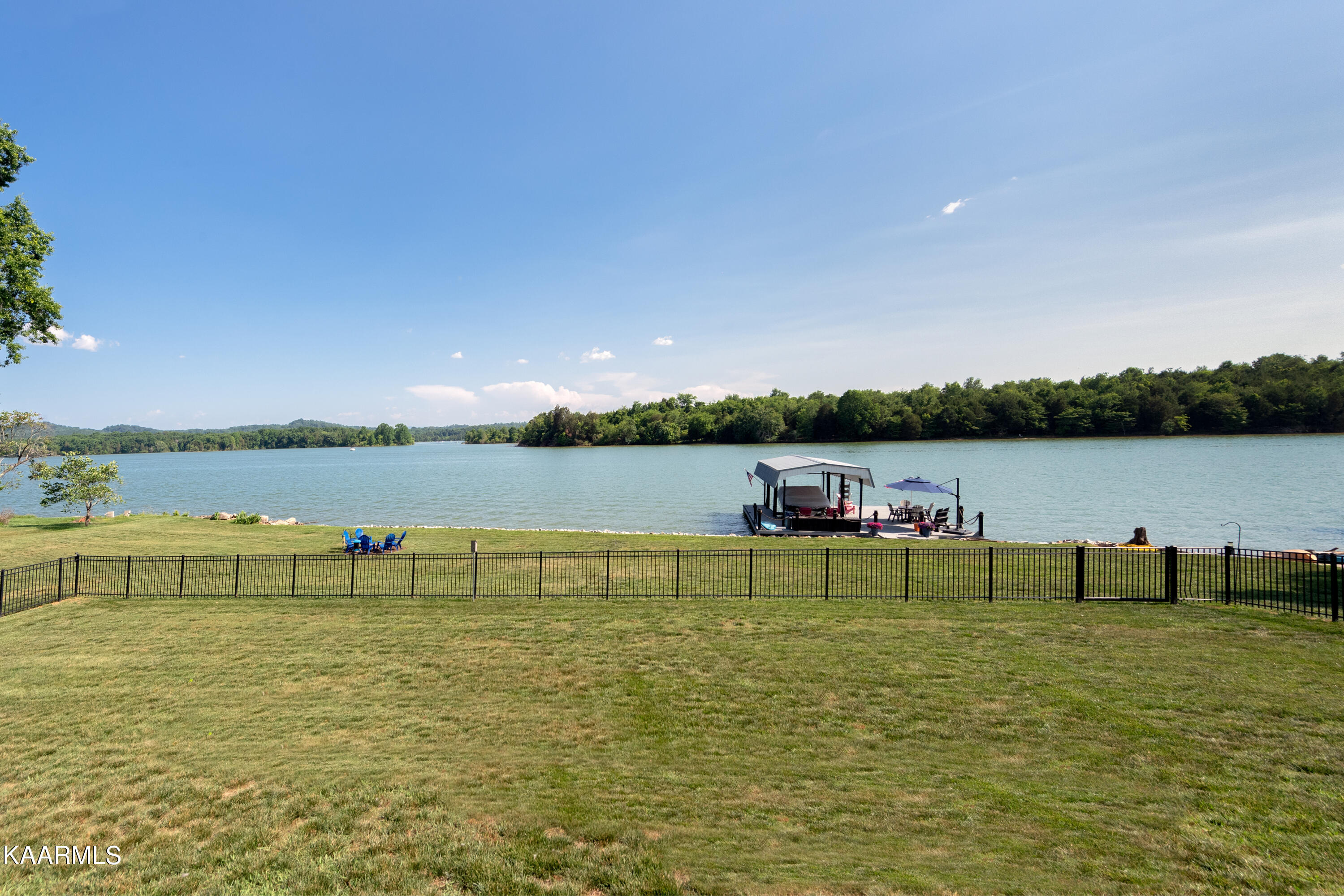 4625 Scenic Point Drive Louisville TN 37777