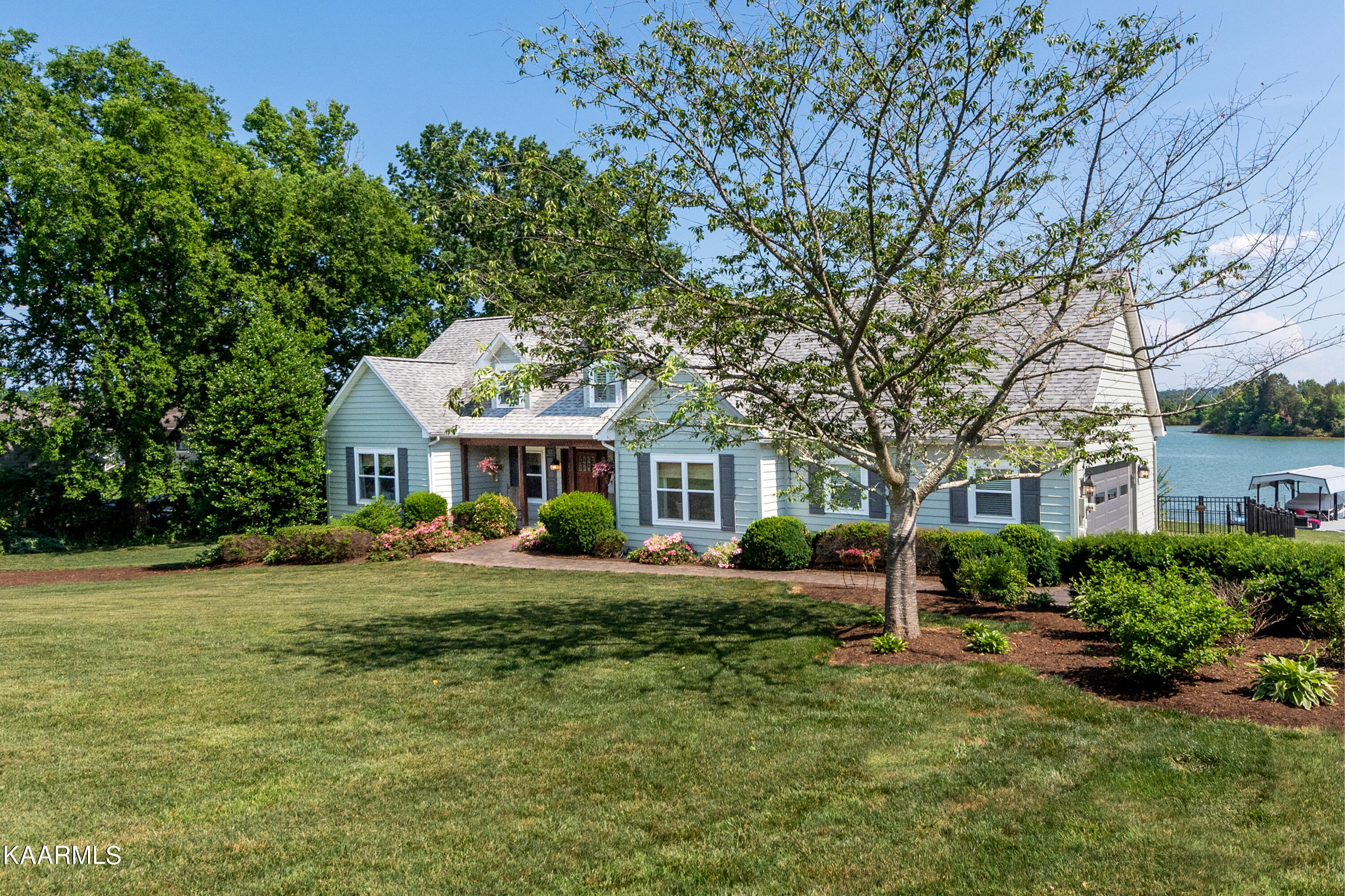 4625 Scenic Point Drive Louisville TN 37777