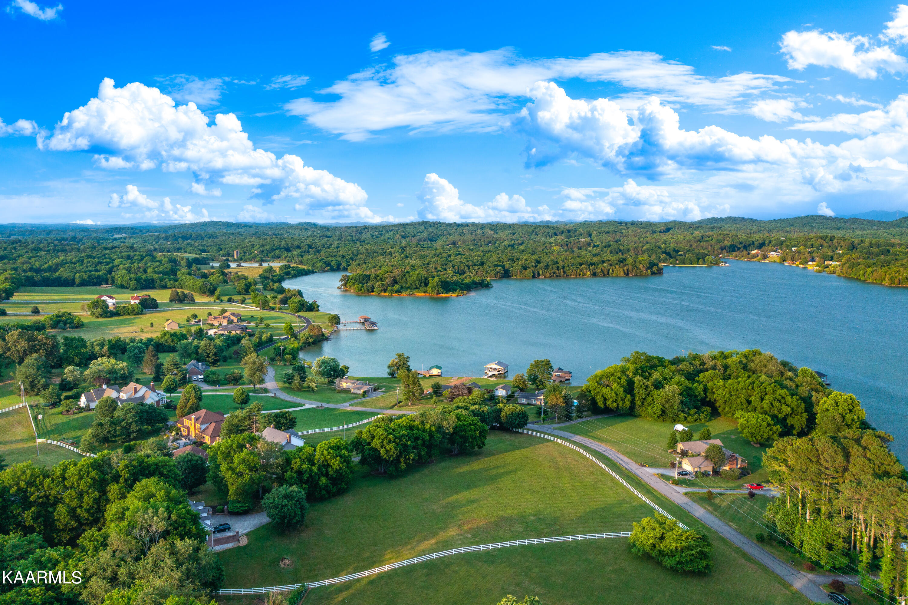 4625 Scenic Point Drive Louisville TN 37777