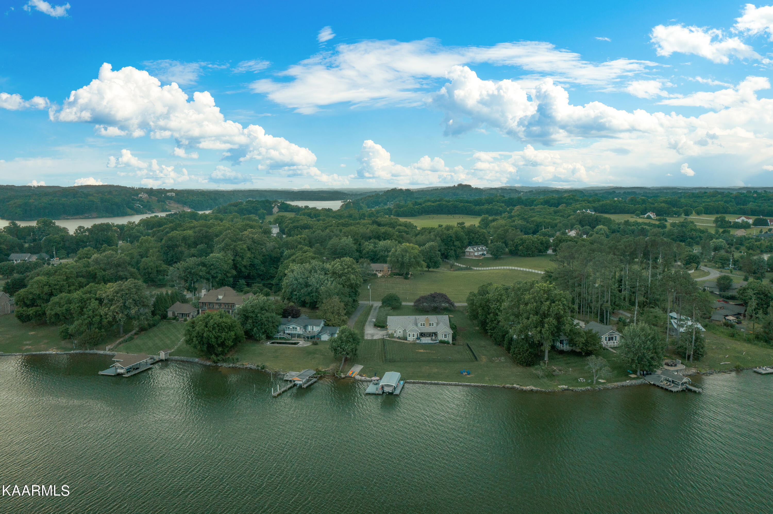 4625 Scenic Point Drive Louisville TN 37777